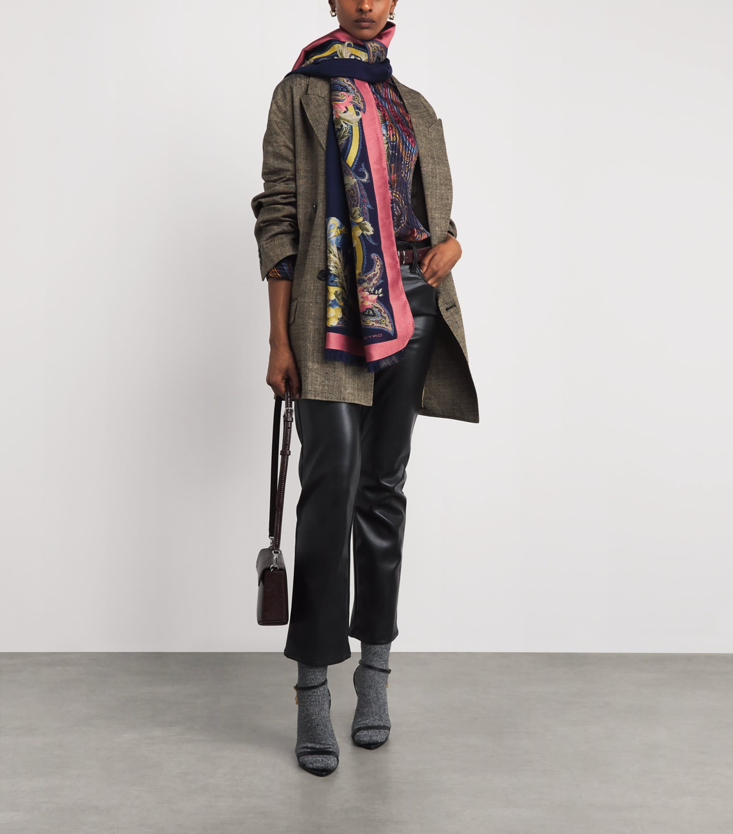 Etro Wool-Blend Paisley Boheme Scarf Print/blue Bs Image 2