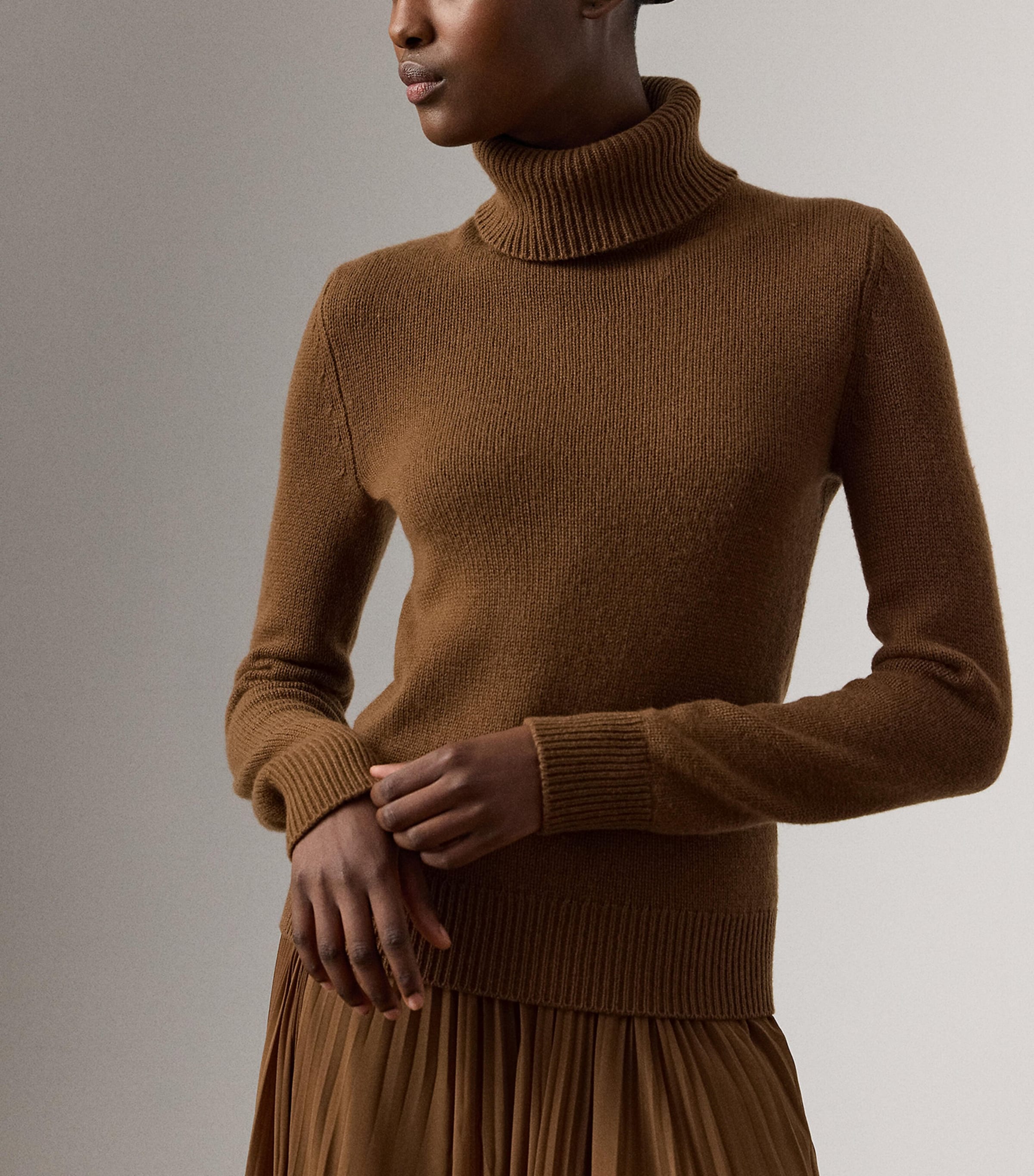 Cashmere Rollneck Sweater COGNAC Image 5