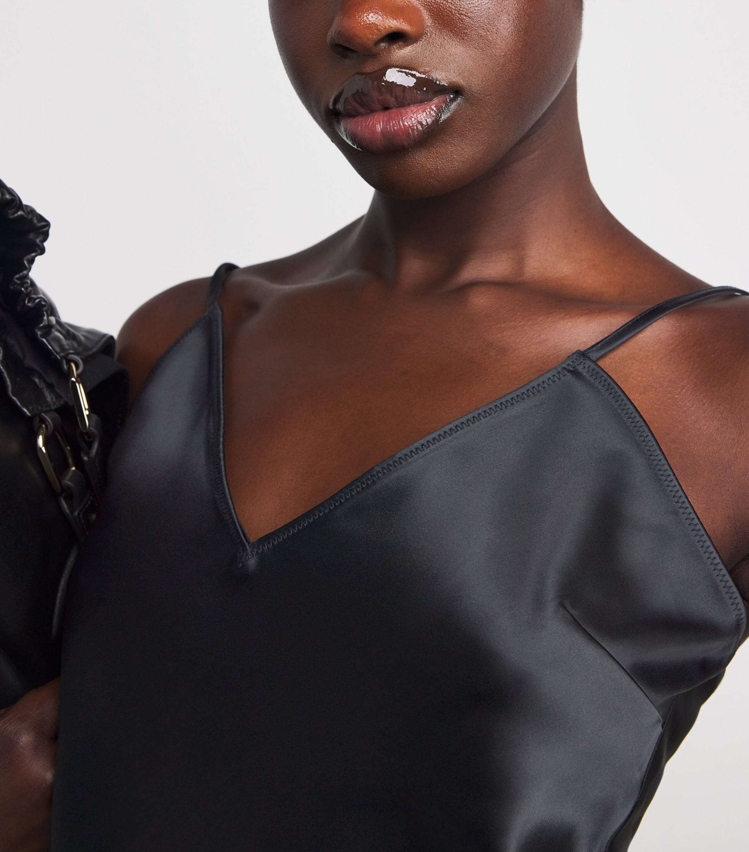 Satin Cropped Cami Top ONYX Image 6