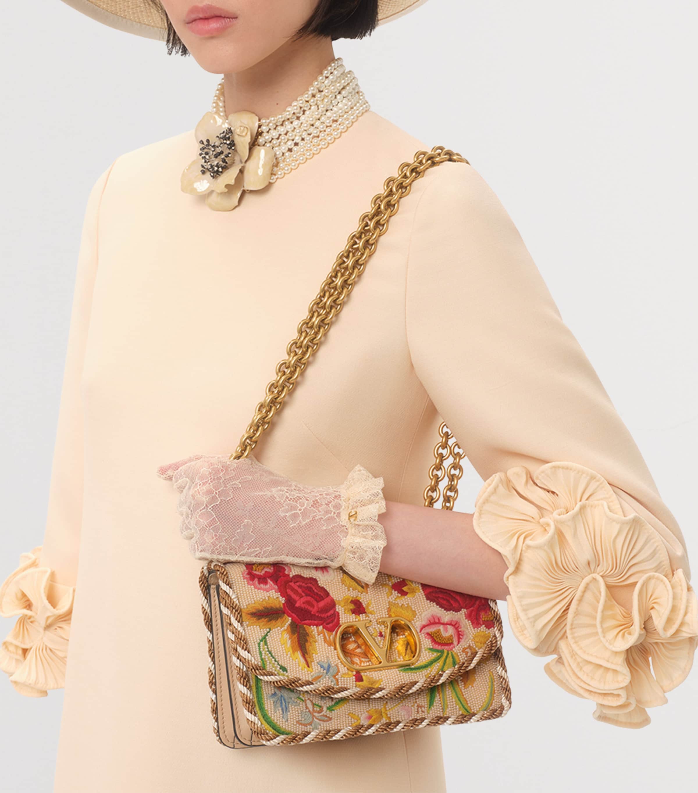 Small Silk Embellished Vain Shoulder Bag B9F Image 2