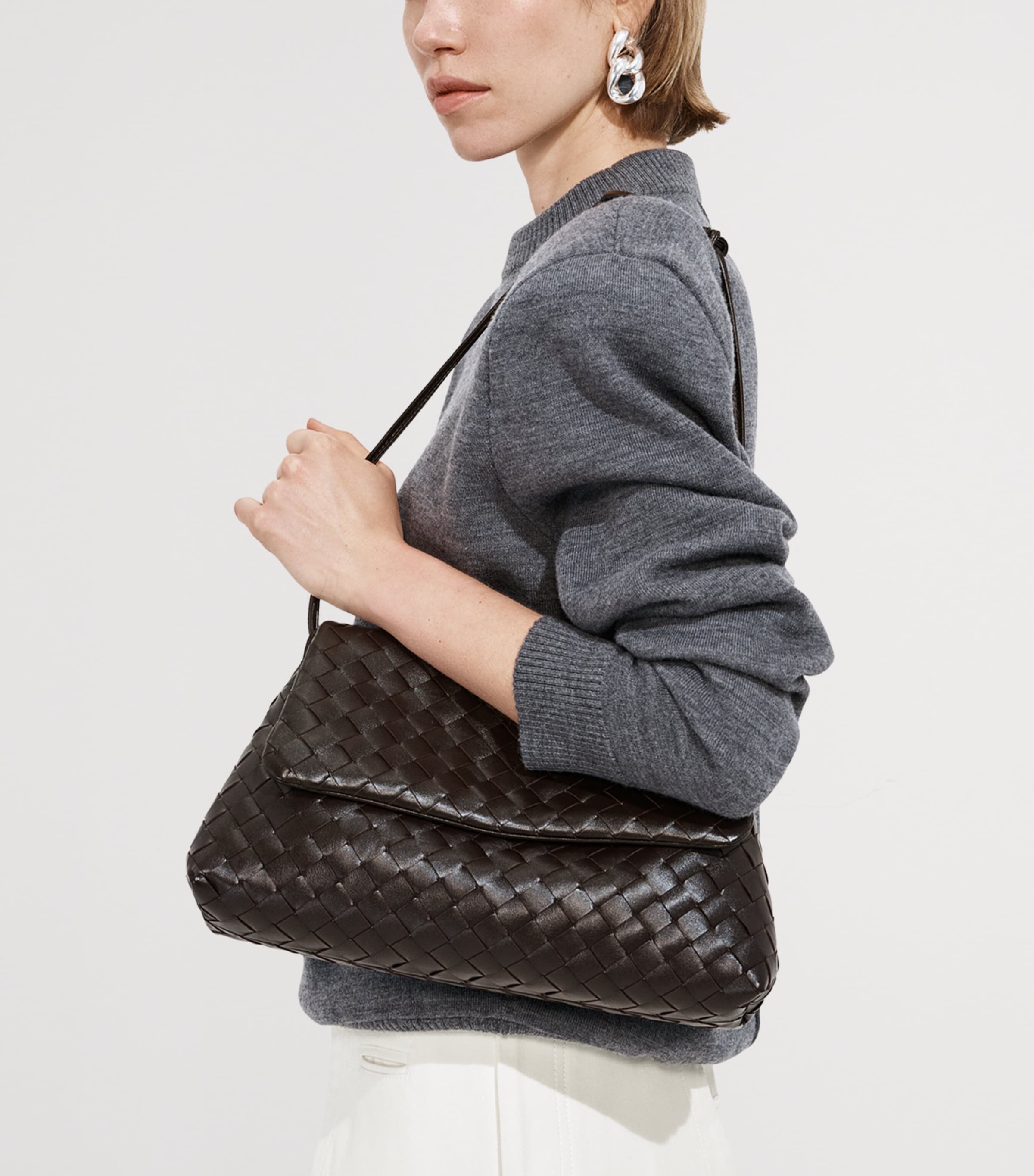Bottega Veneta Leather Giorno Shoulder Bag Image 6