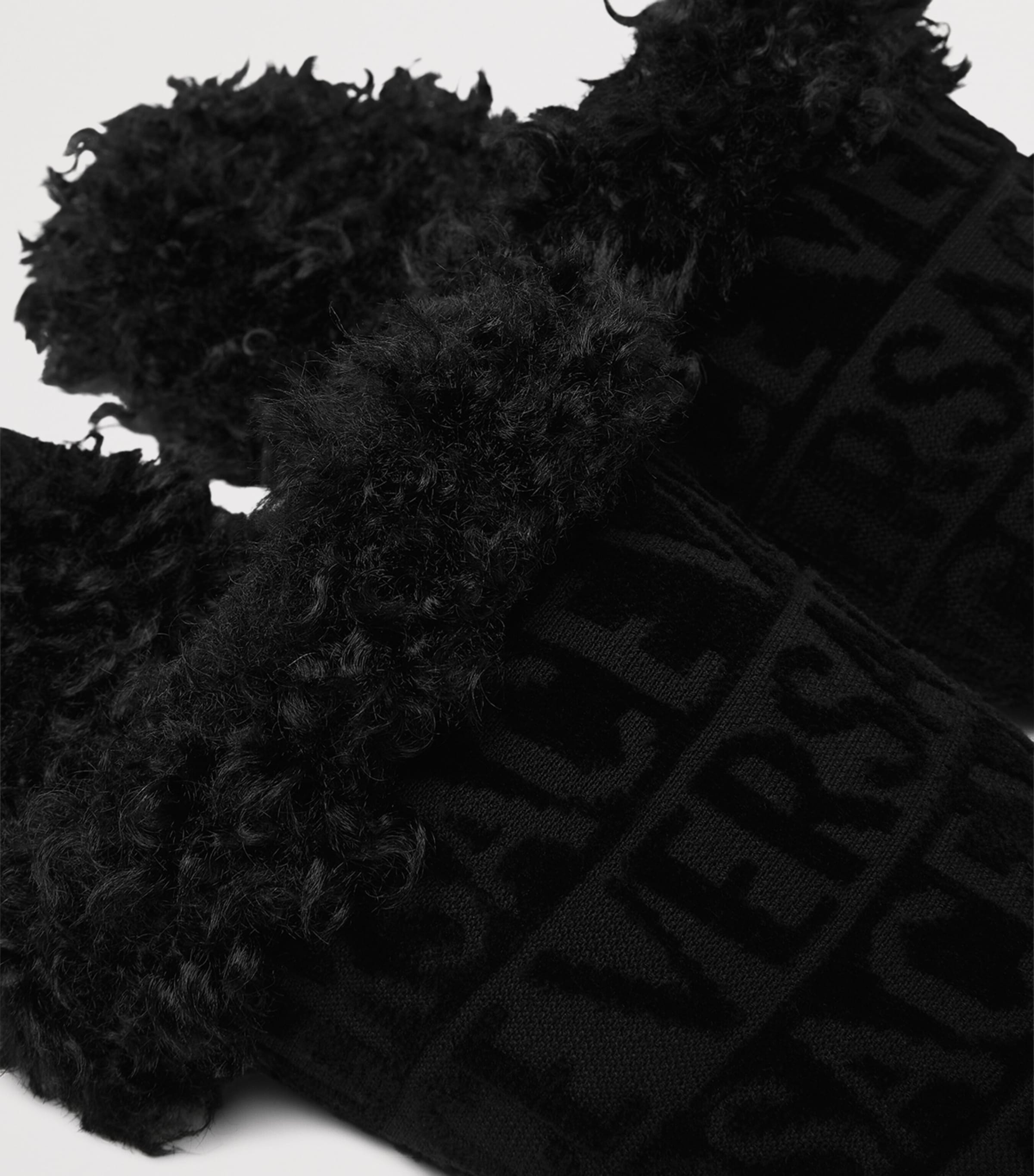 La Coupe des Dieux Fringed Blanket BLK/WHT/YLW/GRY/BWN Image 3