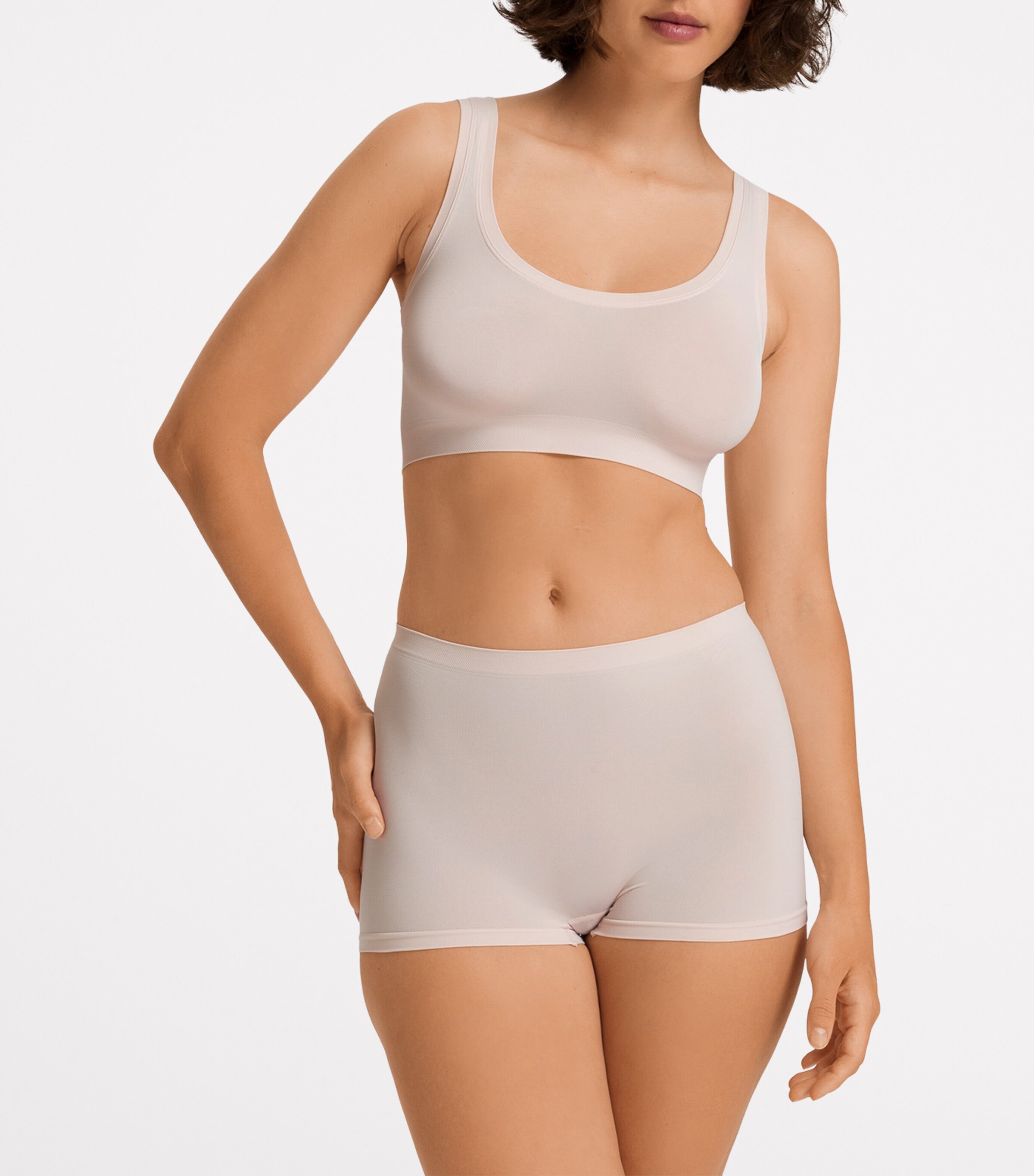 Hanro Touch Feeling Crop Top | Women Clothing | Tops | Crop Tops | Designers | Hanro Hanro Touch Feeling Crop Top | Women Clothing | Tops | Crop Tops | Designers | Hanro