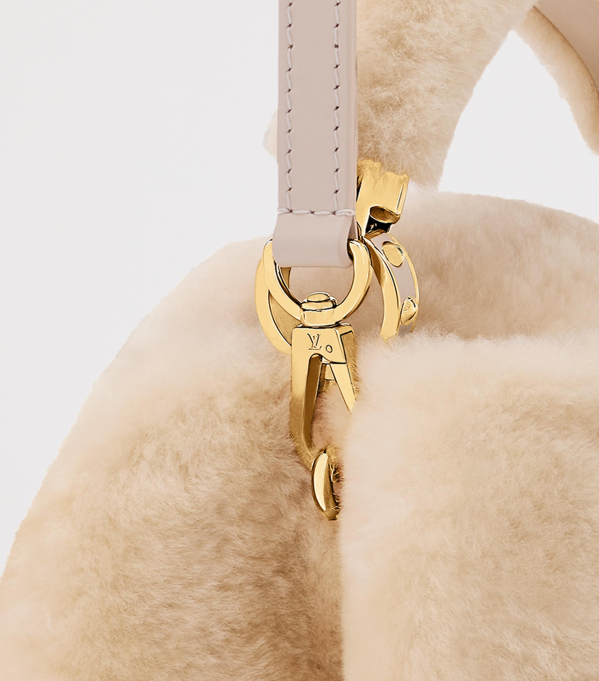 Shearling Capusnow Top-Handle Bag CRÈME BEIGE Image 5