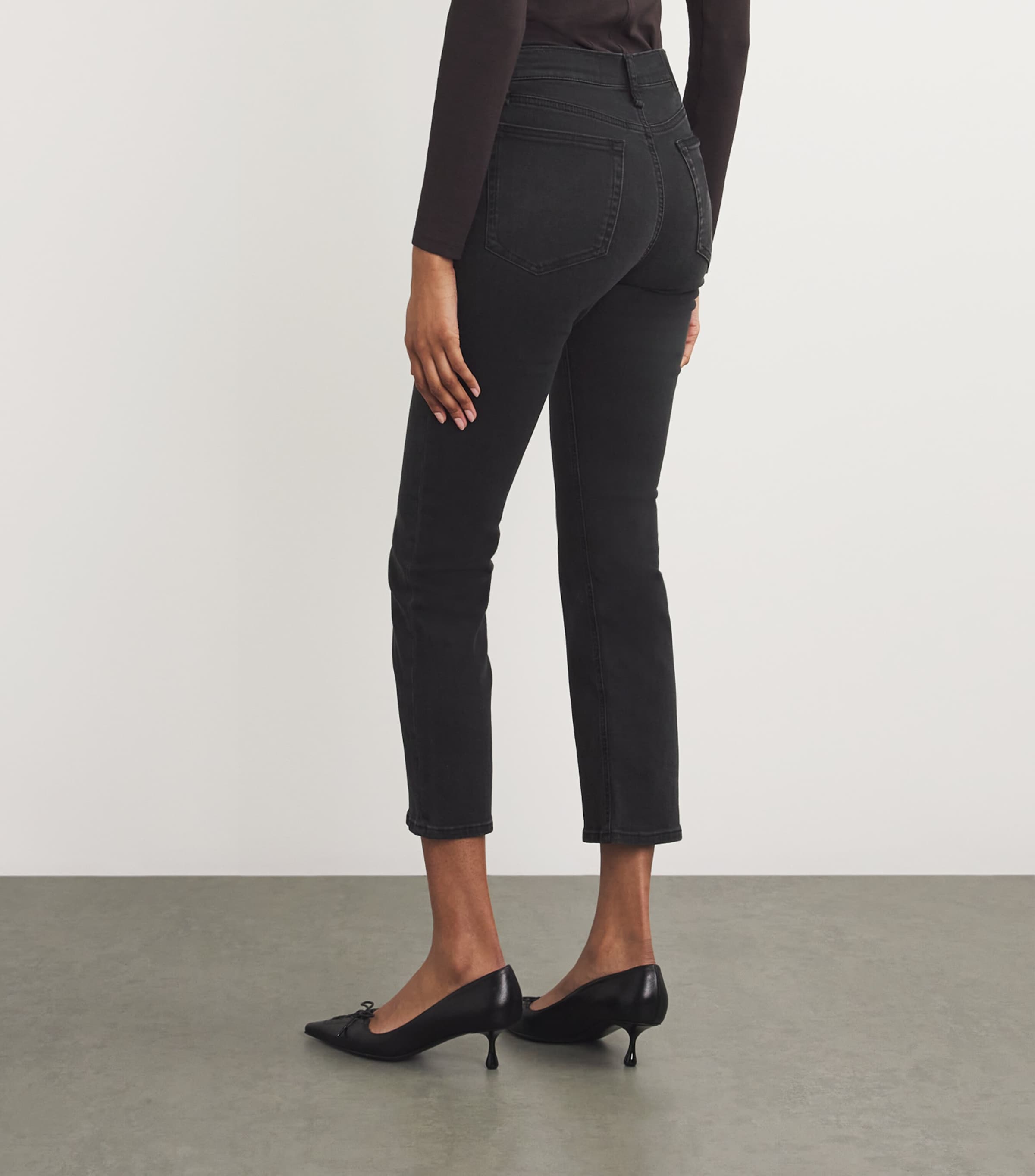 Peyton Mid-Rise Bootcut Jeans CORNELIA Image 4