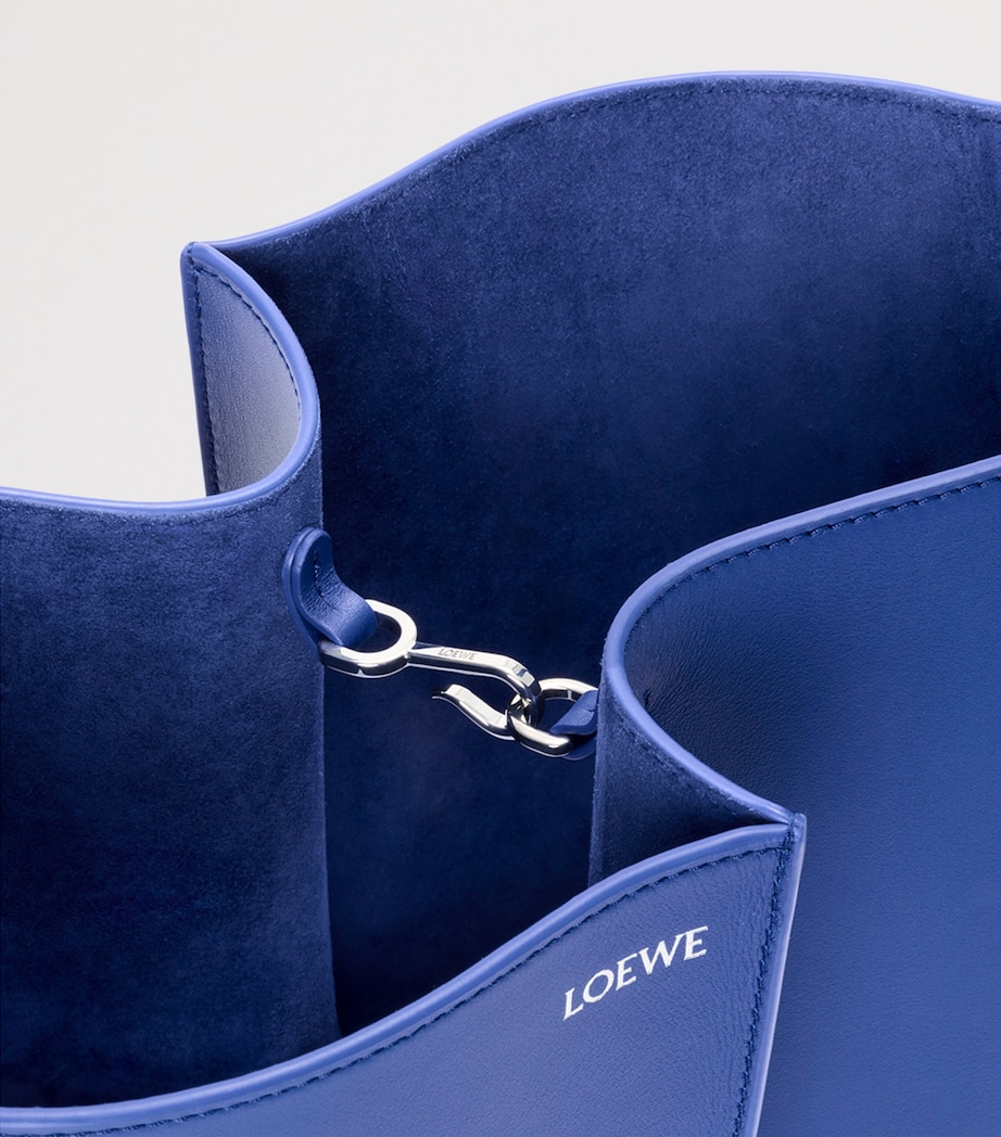 LOEWE Womens Medium Leather Bilbao Bucket Bag Stellar Blue Image 9