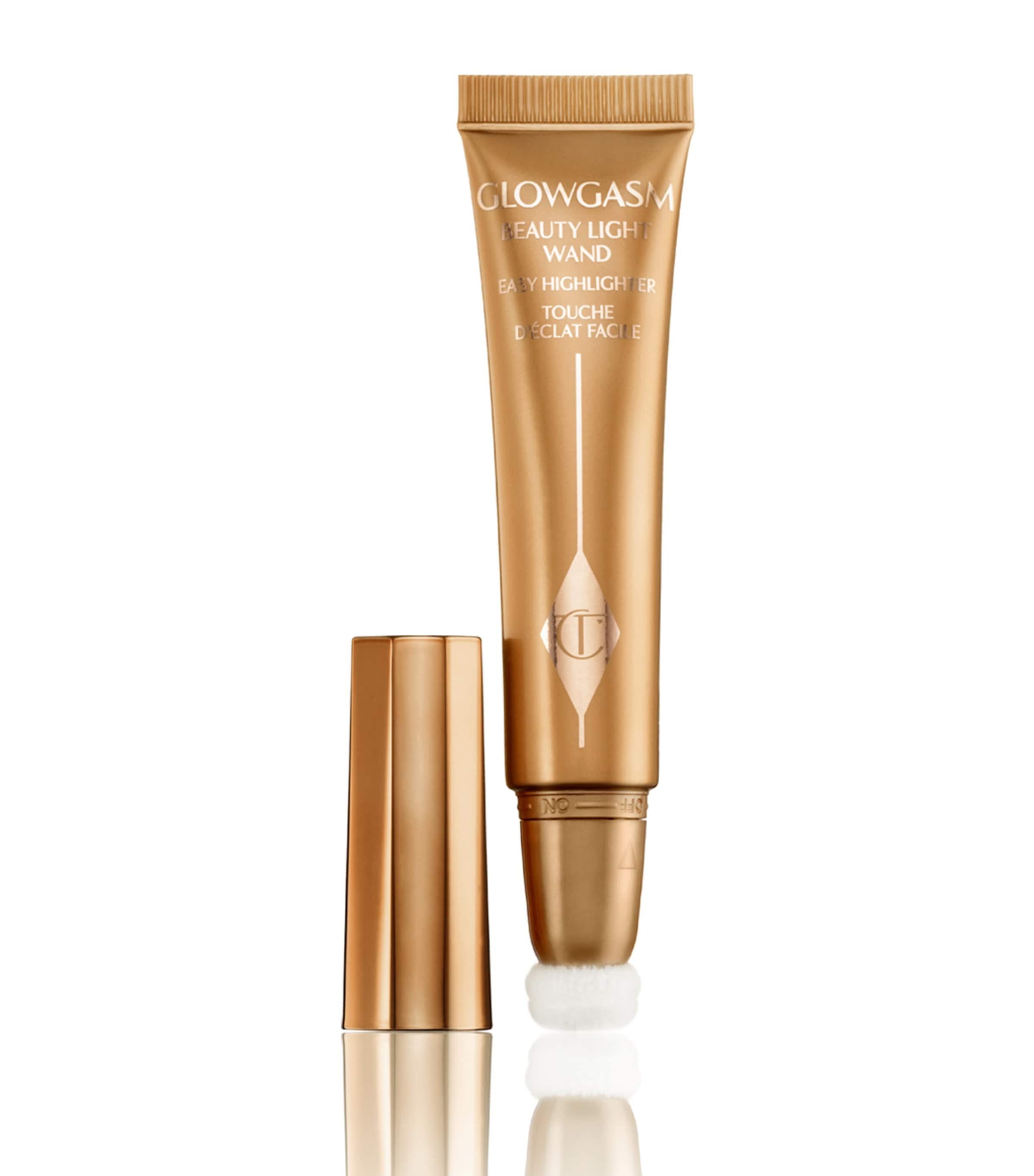 Charlotte Tilbury Glowgasm Beauty Light Wand Highlighter Goldgasm Image 4