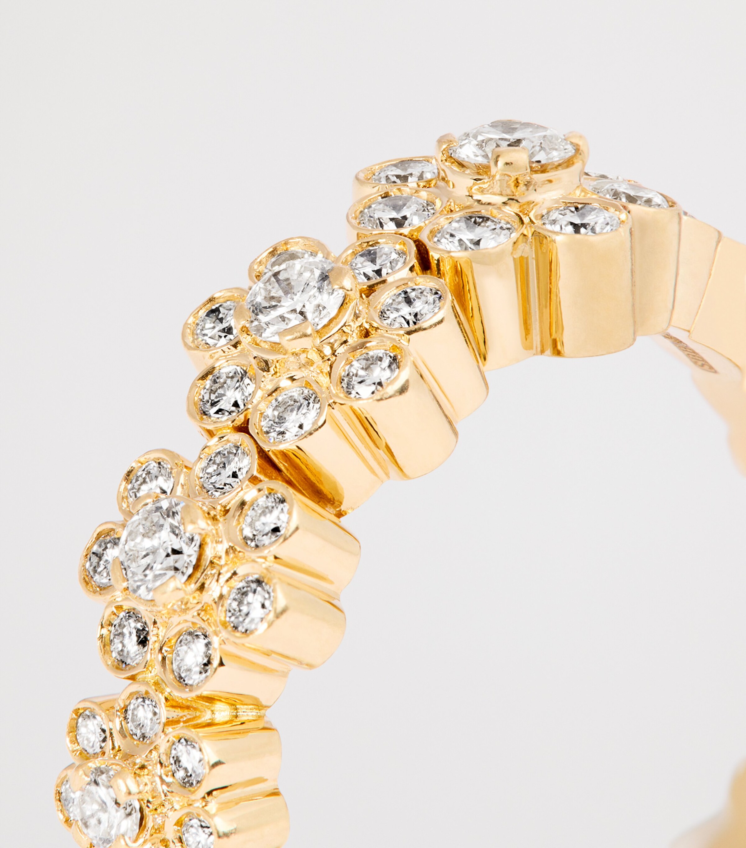 Yellow Gold and Diamond Ensemble de Fleurs Ring YELLOW GOLD Image 6