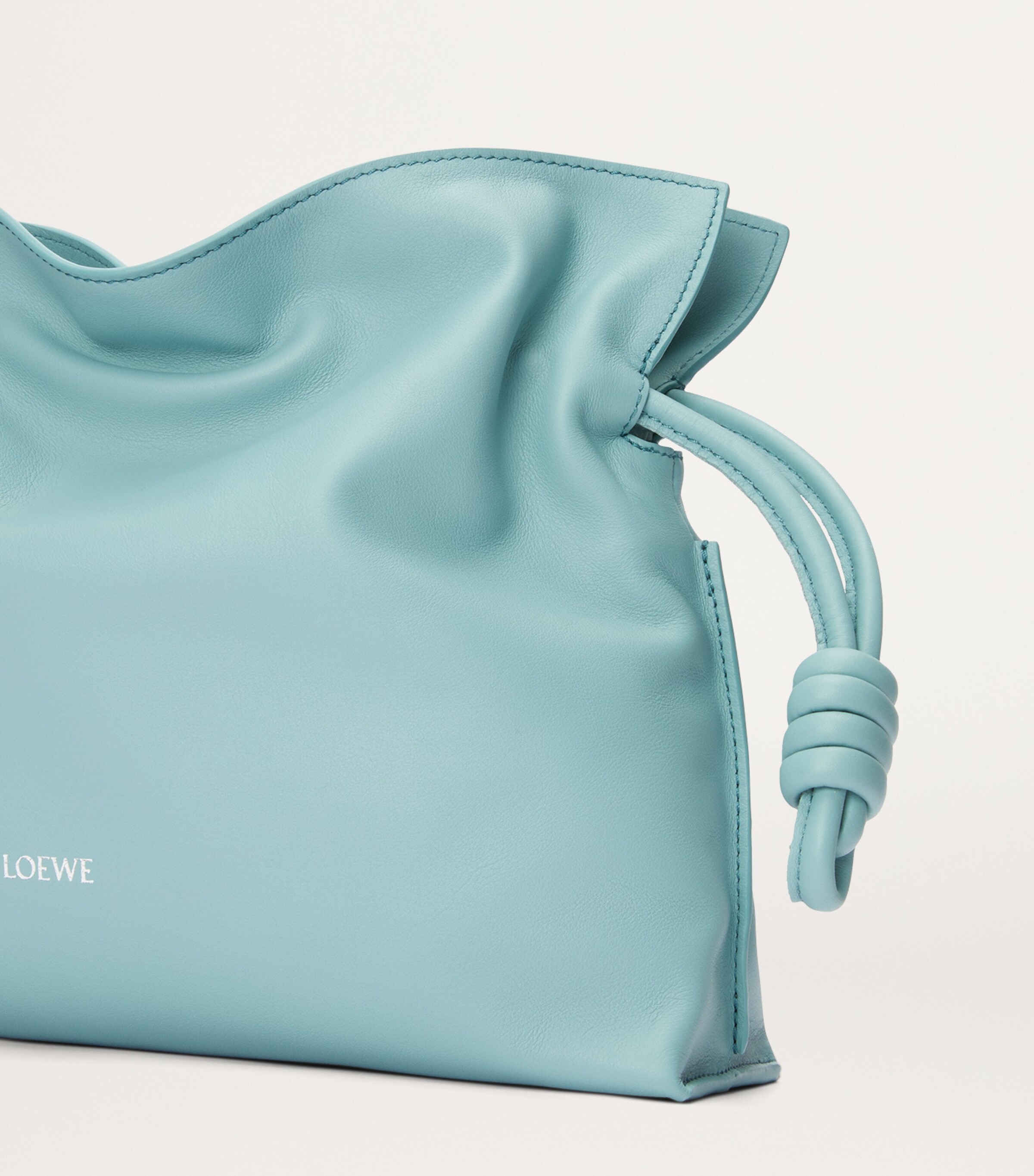 【LOEWE】MEDIUM FLAMENCO CLUTCH BAG●A411FC1XCX5691 Medium Flamenco clutch Landscape in nappa calfskin Brown - LOEWE