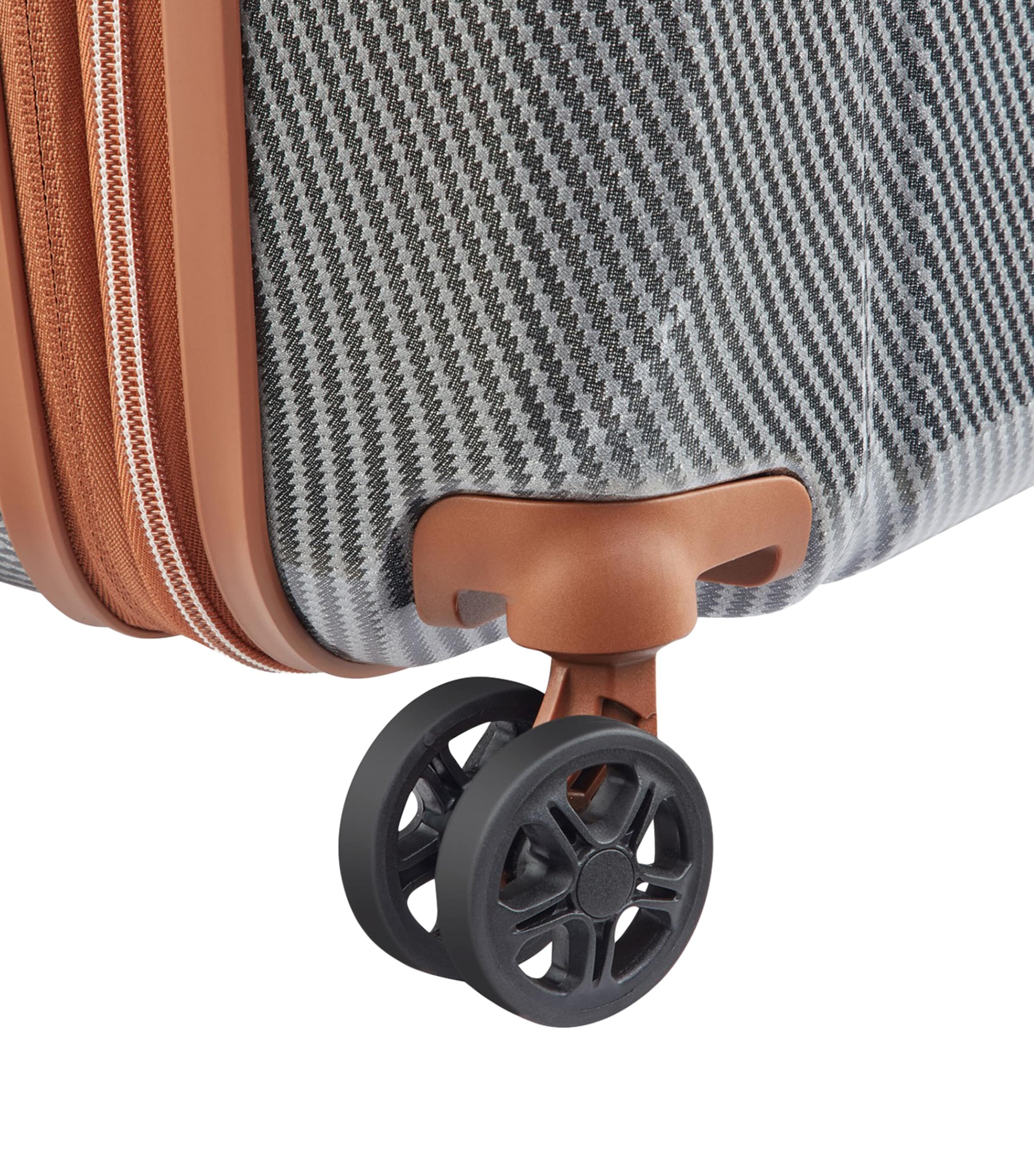 Delsey Helium Ultimate Spinner Cabin Suitcase (55cm) Silver Image 9