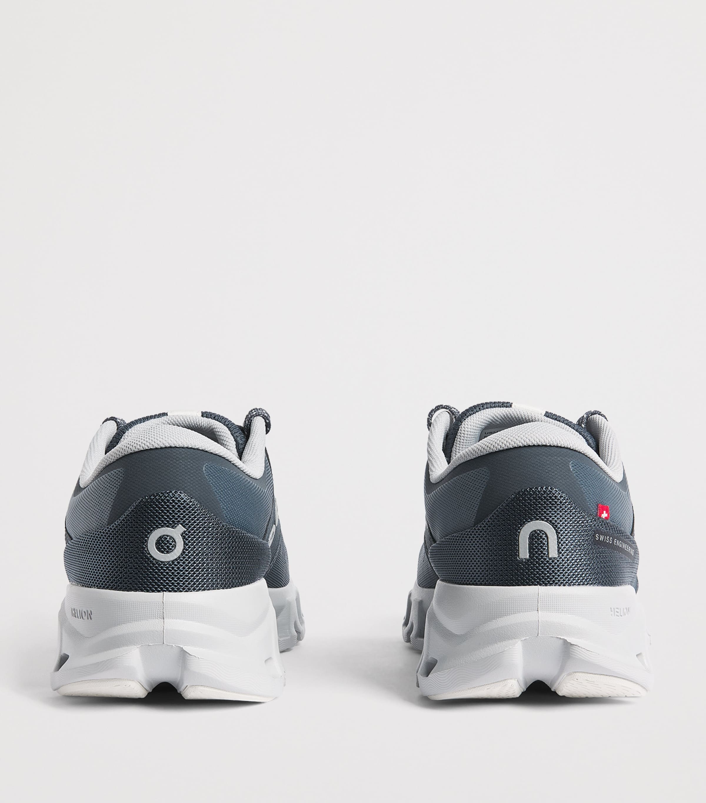 On Mens Cloud X 5 Trainers Navy | Glacier Image 5