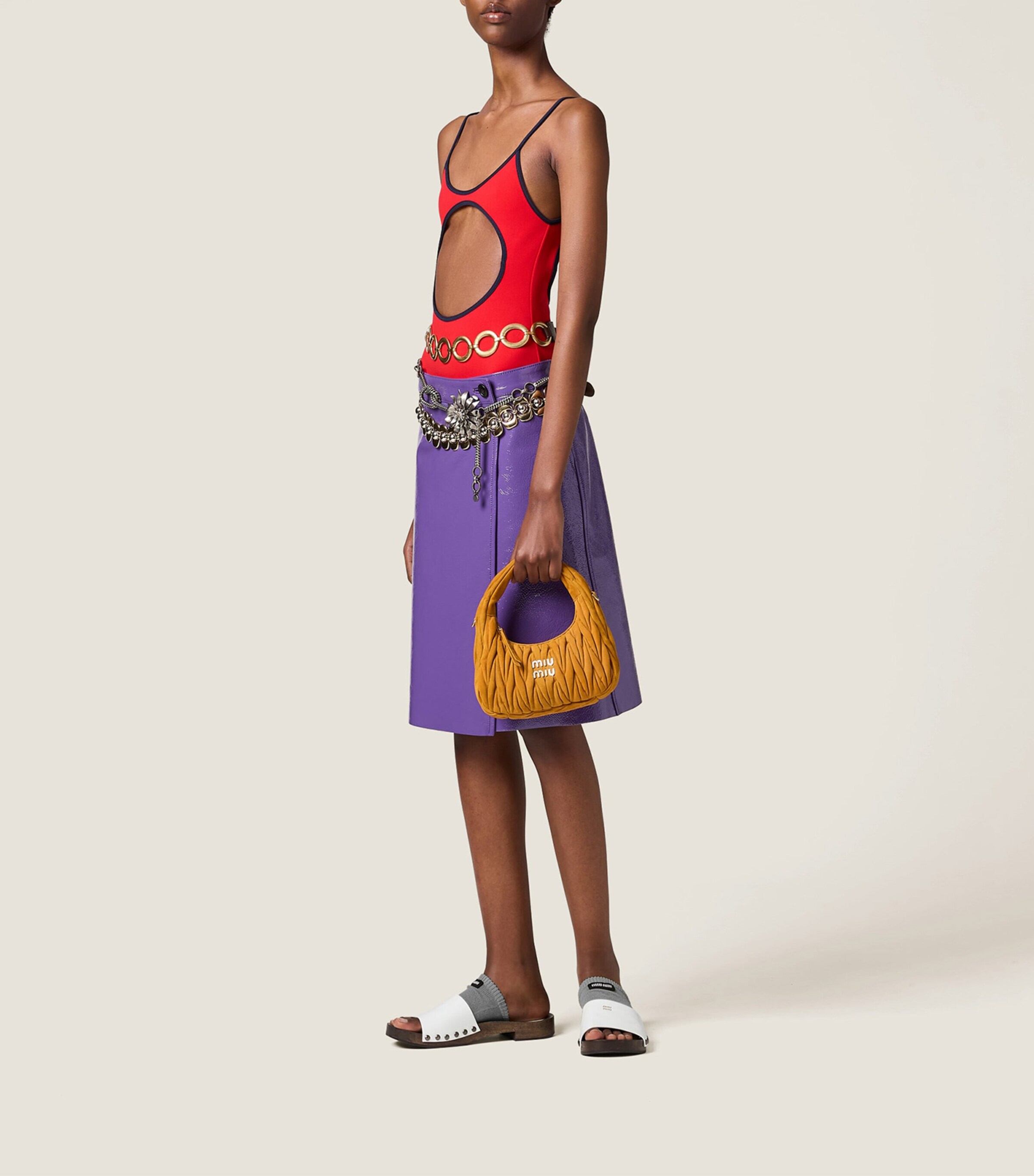 Small Matelassé Leather Wander Top-Handle Bag F0R55 Image 2