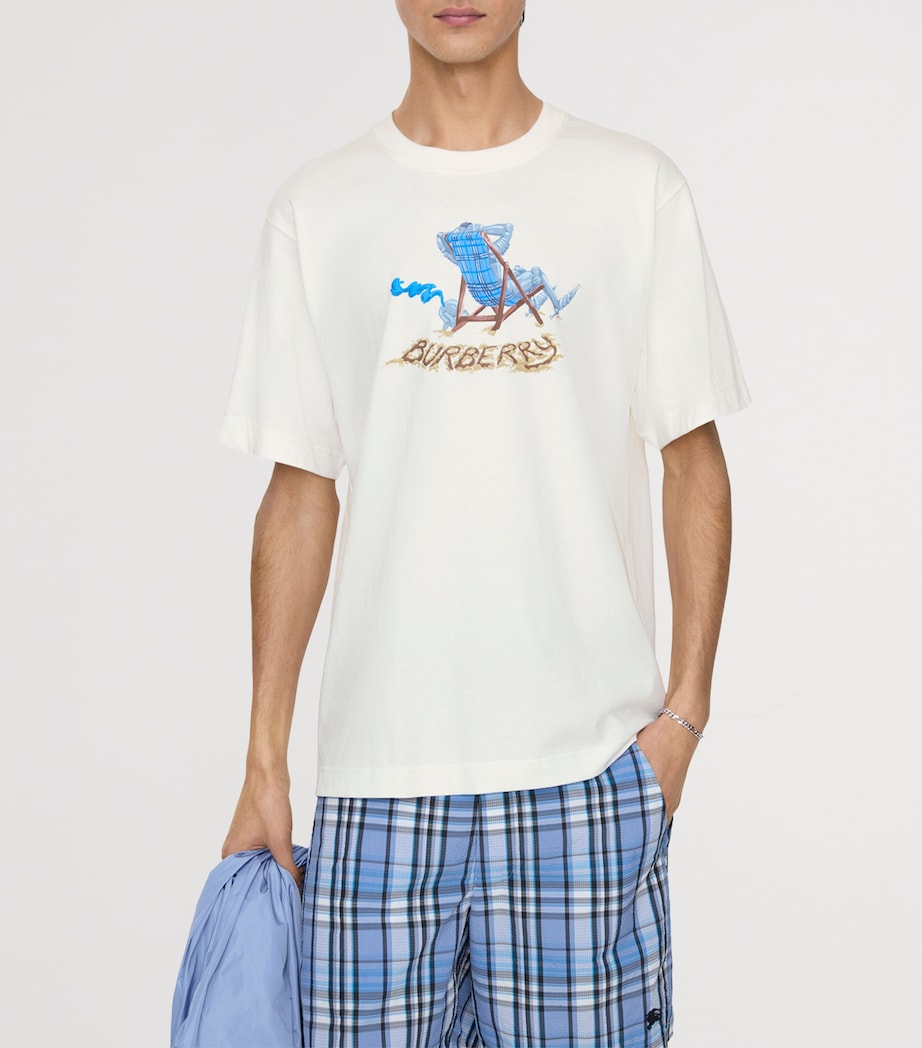 Burberry Mens Cotton Beach Knight T-Shirt Chalk Image 2