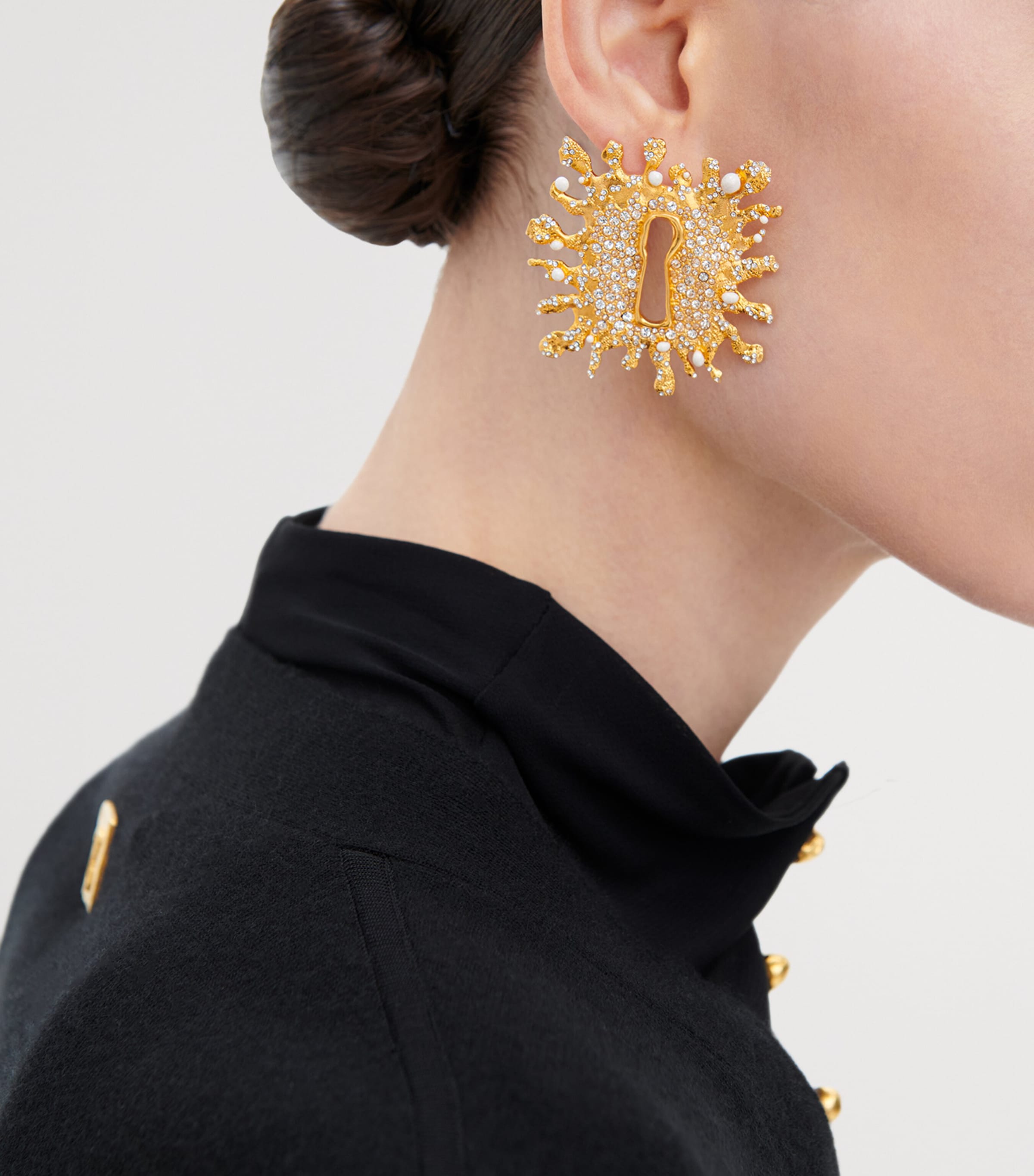 Schiaparelli Bijoux Keyhole Earrings Gold Image 3