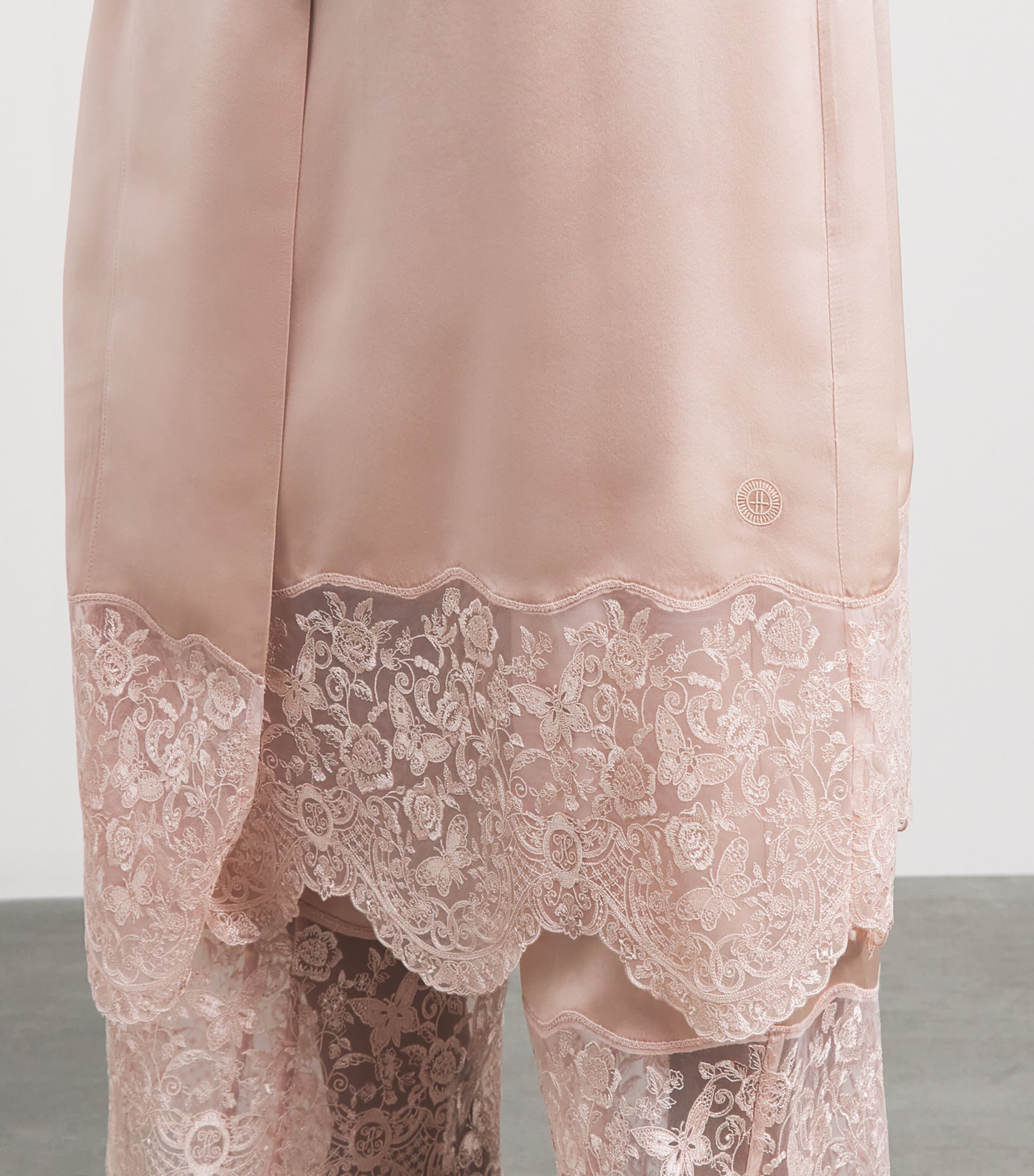 Harrods Womens Silk Lace-Trim Short Night Robe Pink Image 5
