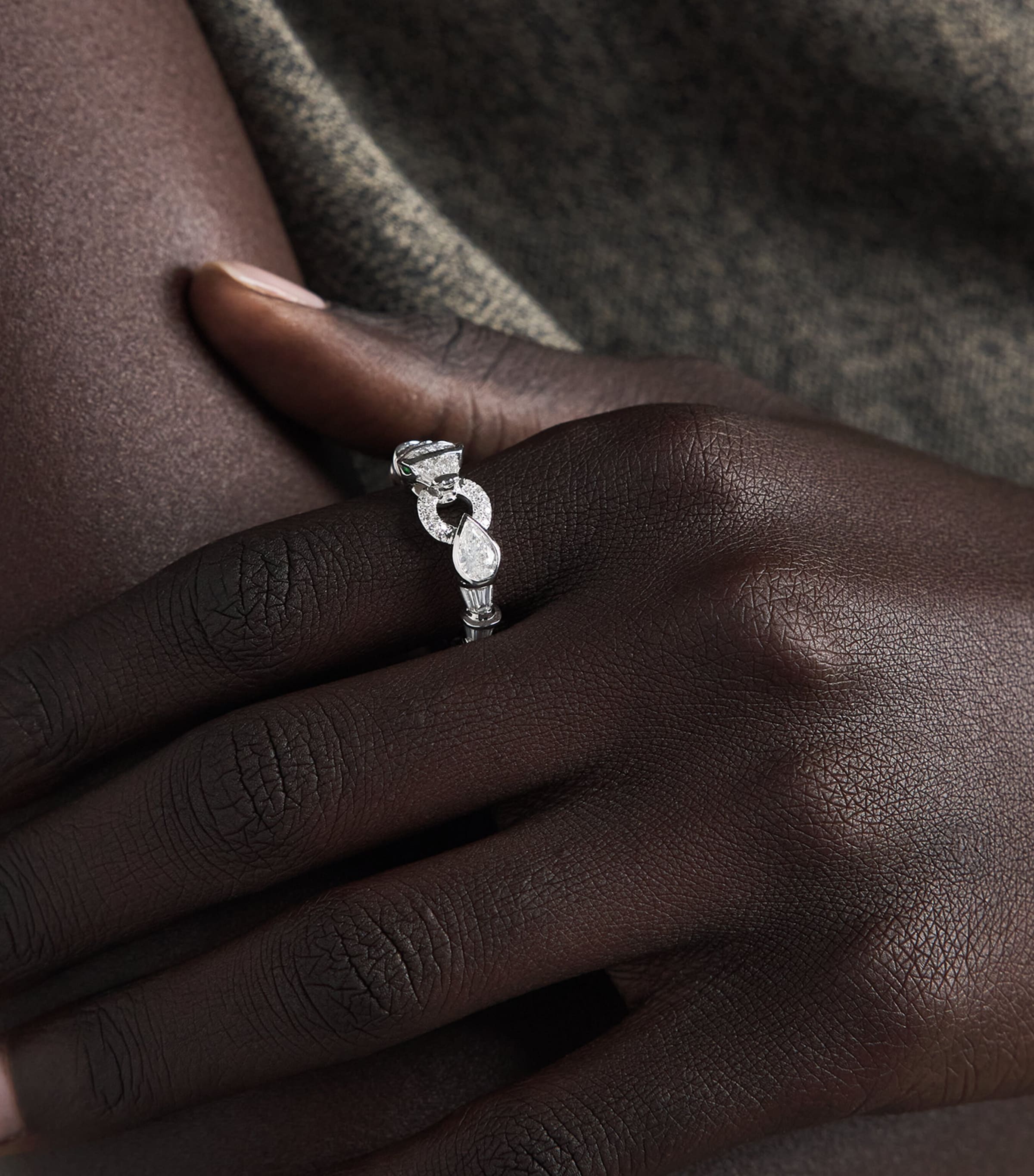 SHAY White Gold and Diamond Serpentine Ring White Gold Image 4