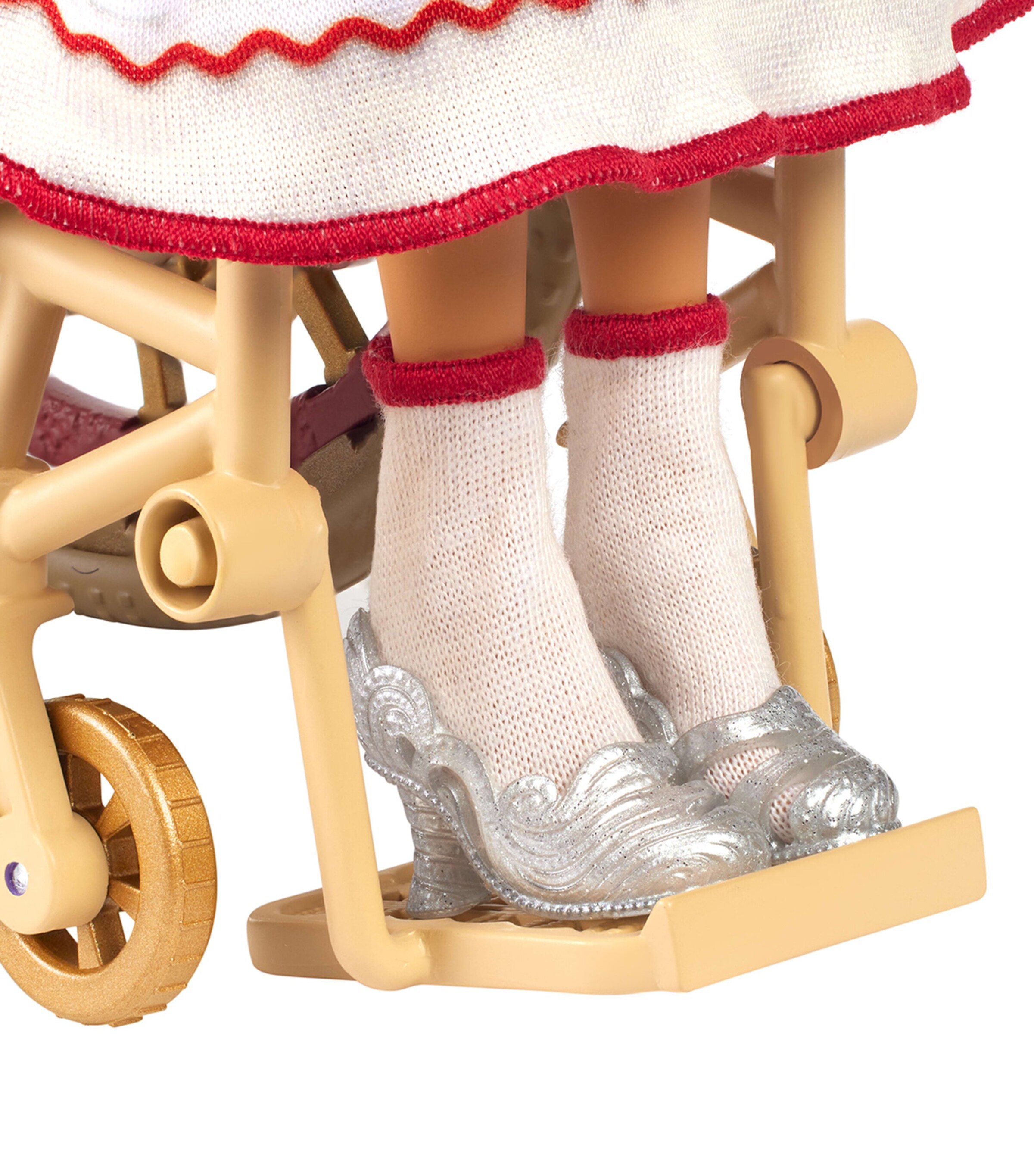 WICKED Nessarose Fashion Doll Image 5