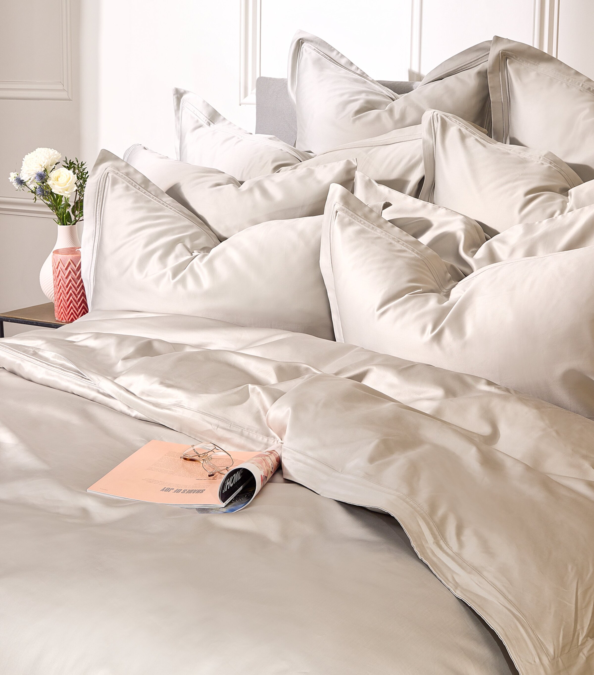 Harrods of London Richmond Oxford Pillowcase Pair (50cm x 75cm) Mist Image 4