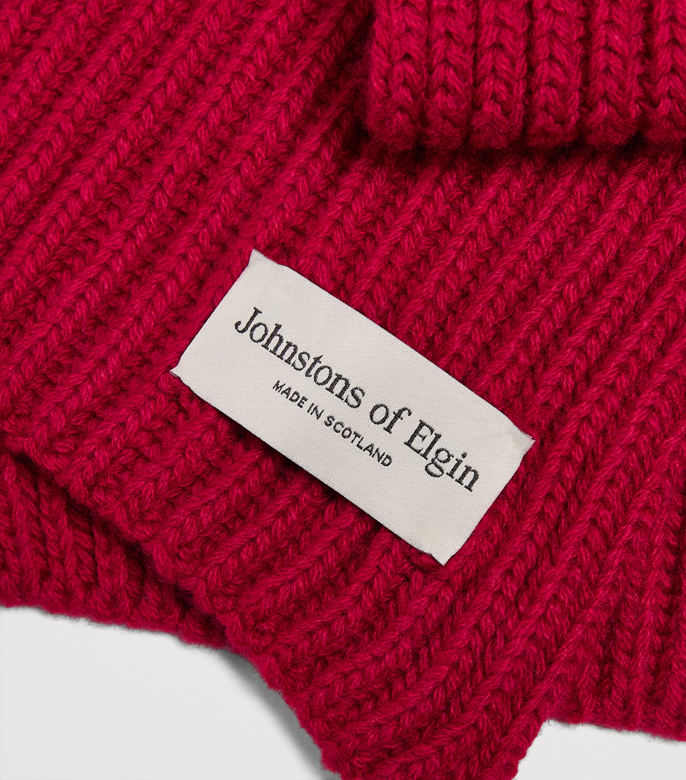 Johnstons Of Elgin Cashmere Lovat Scarf Claret Image 4