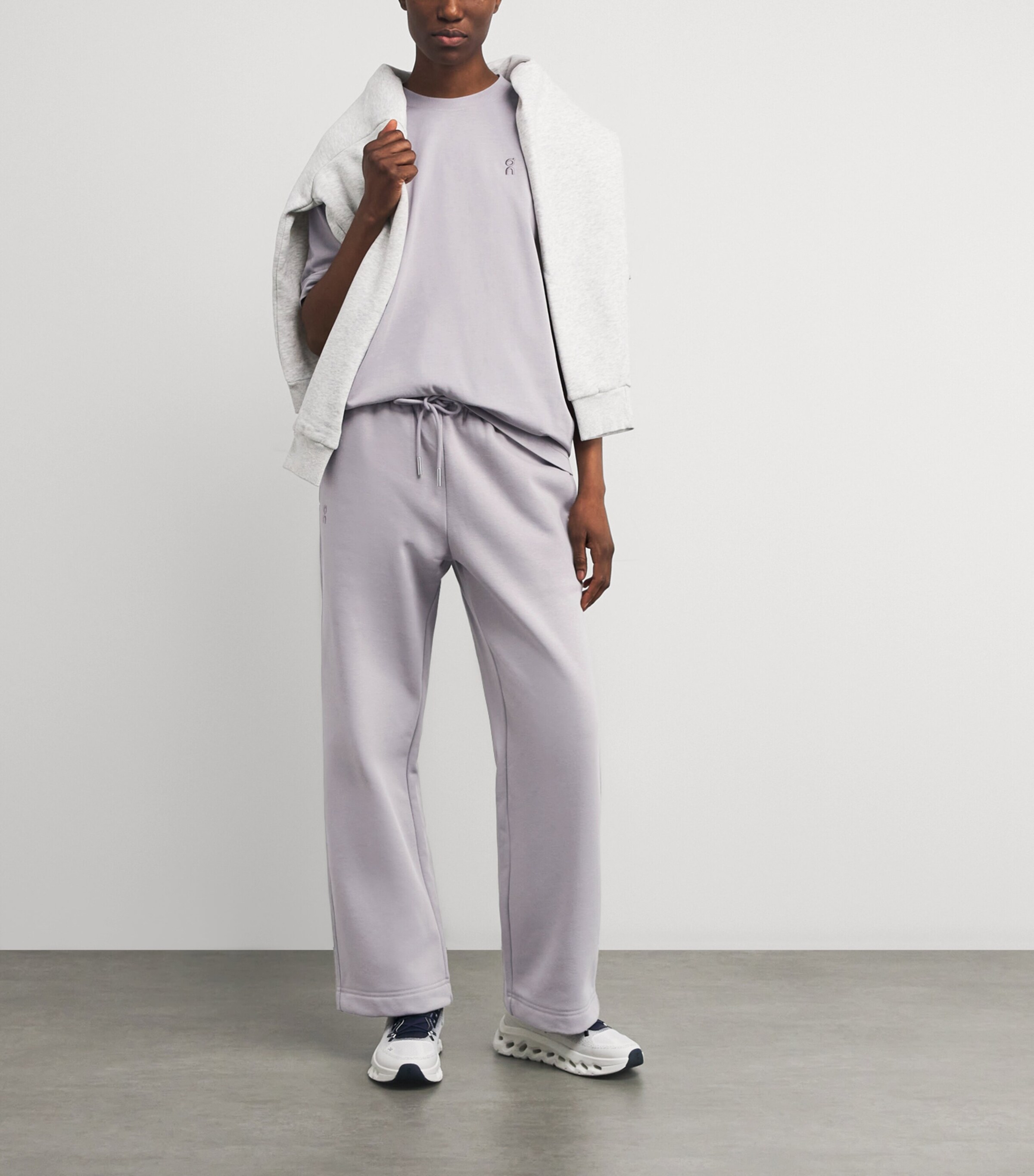 Organic Cotton Club T-Shirt GREY Image 2