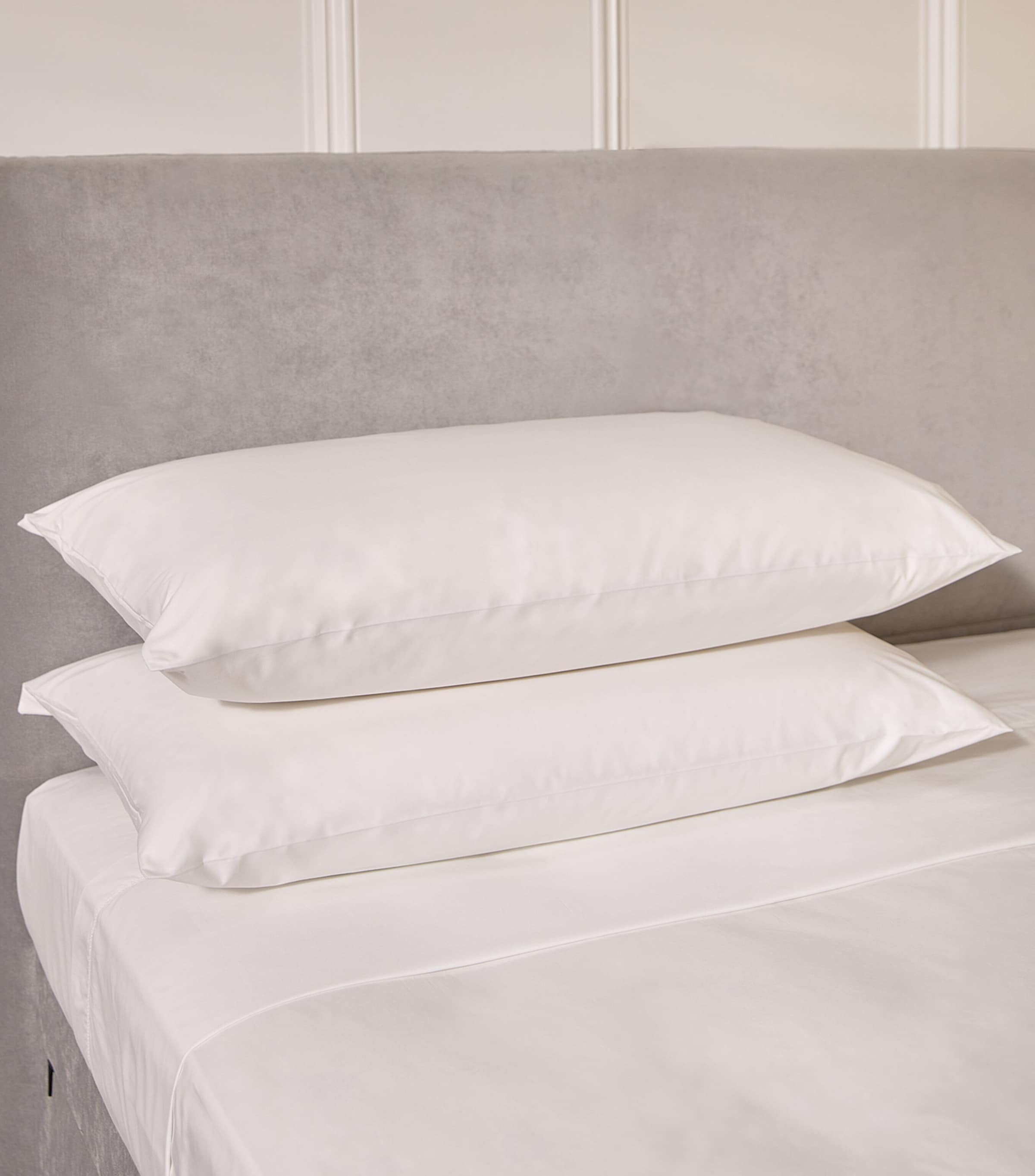 Dust Mite Pillowcase Protector Pair (50cm x 90cm) WHITE Image 2