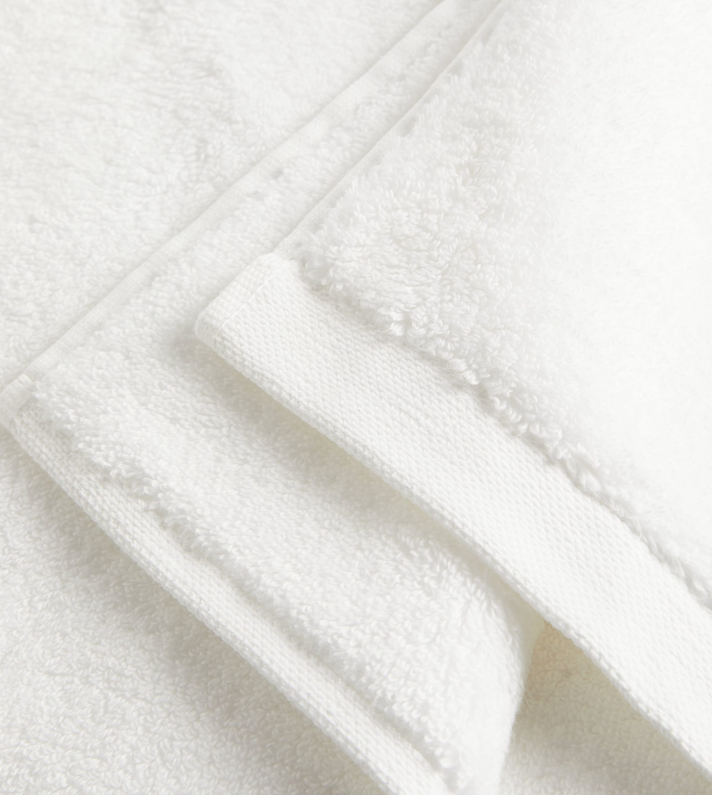 Hamam Olympia Bath Towel (76cm x 142cm) White Image 3