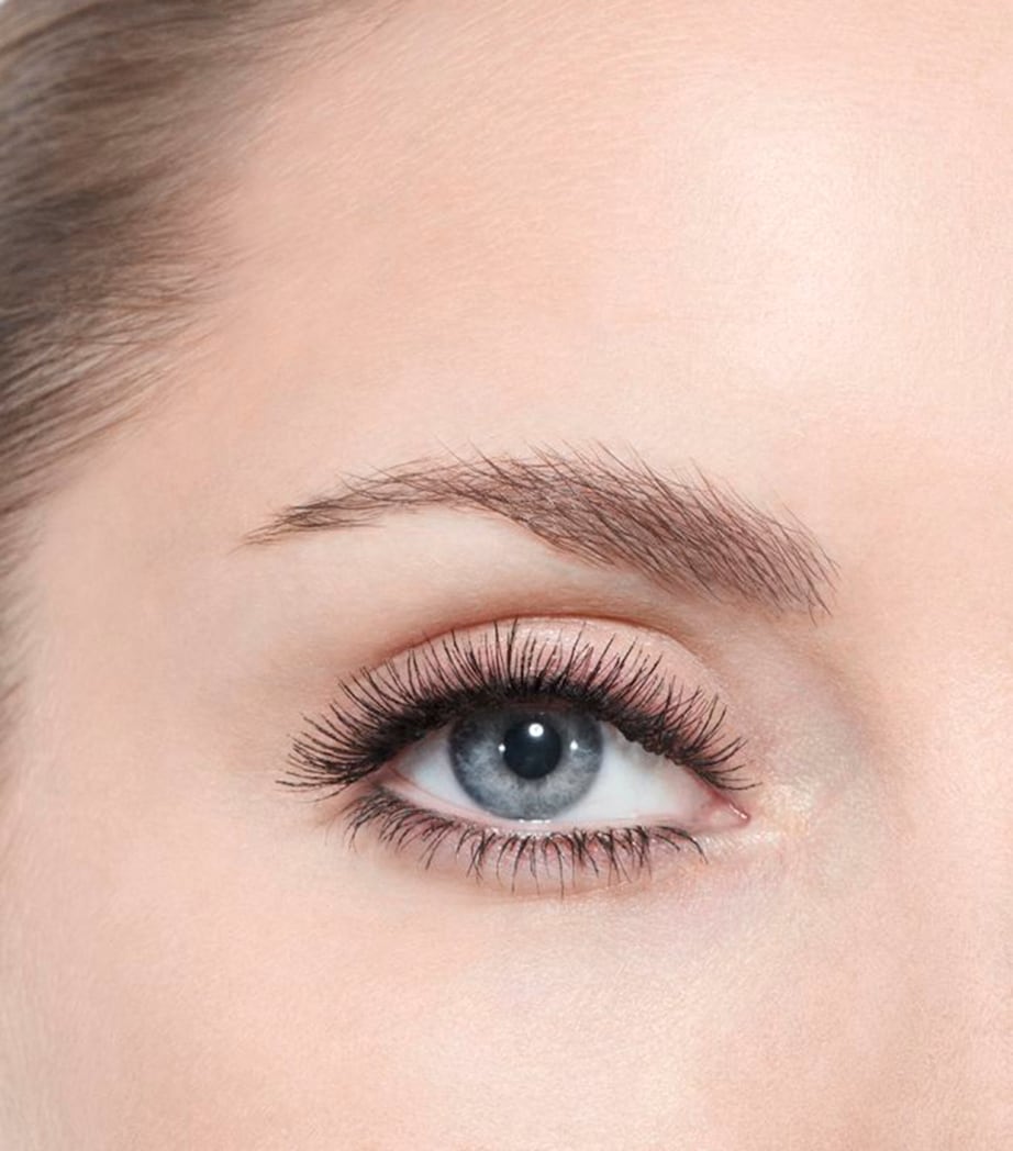 NOIR ALLURE All-In-One Mascara: Volume, Length, Curl and Definition NOIR 10 Image 5