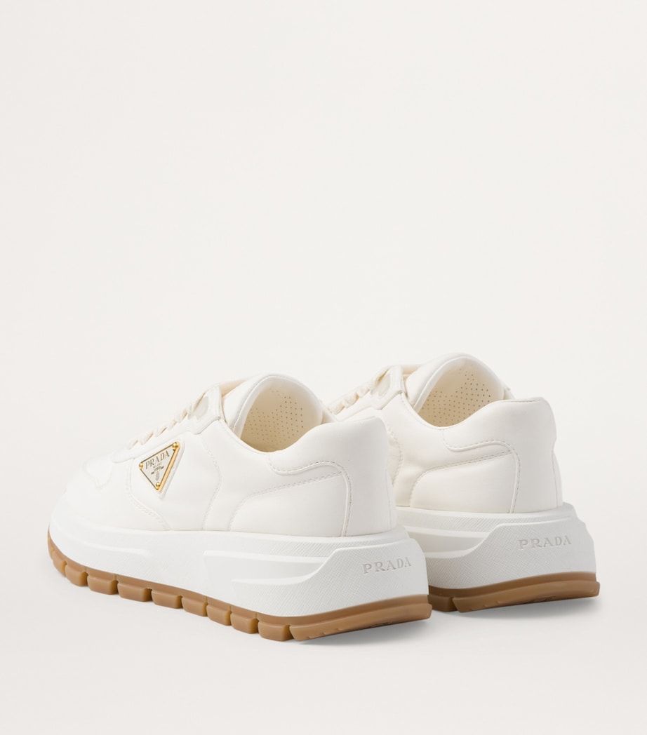 Leather Triangle Sneakers F0304 Image 4