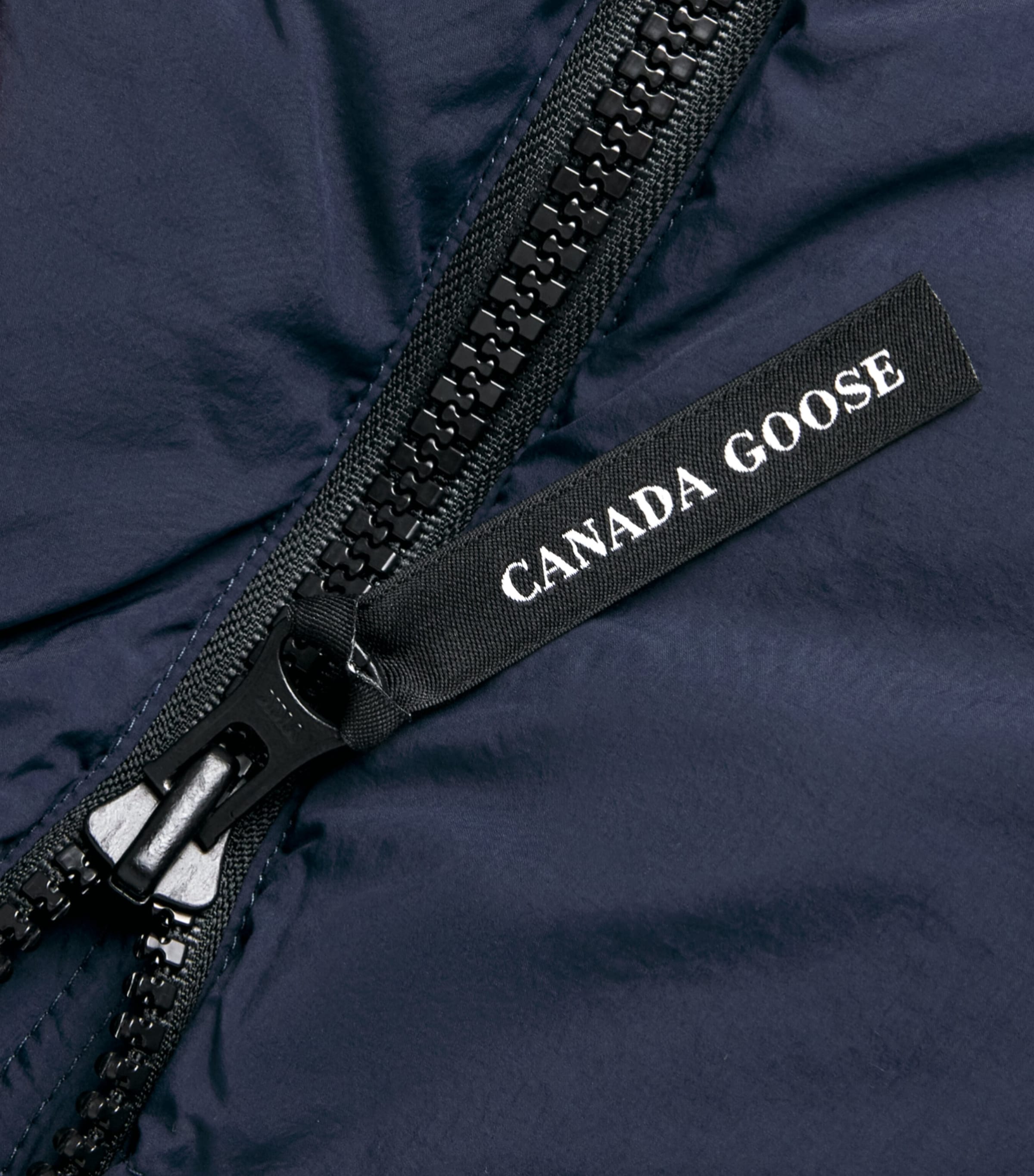 Canada Goose Mens Lawrence Puffer Gilet Image 6