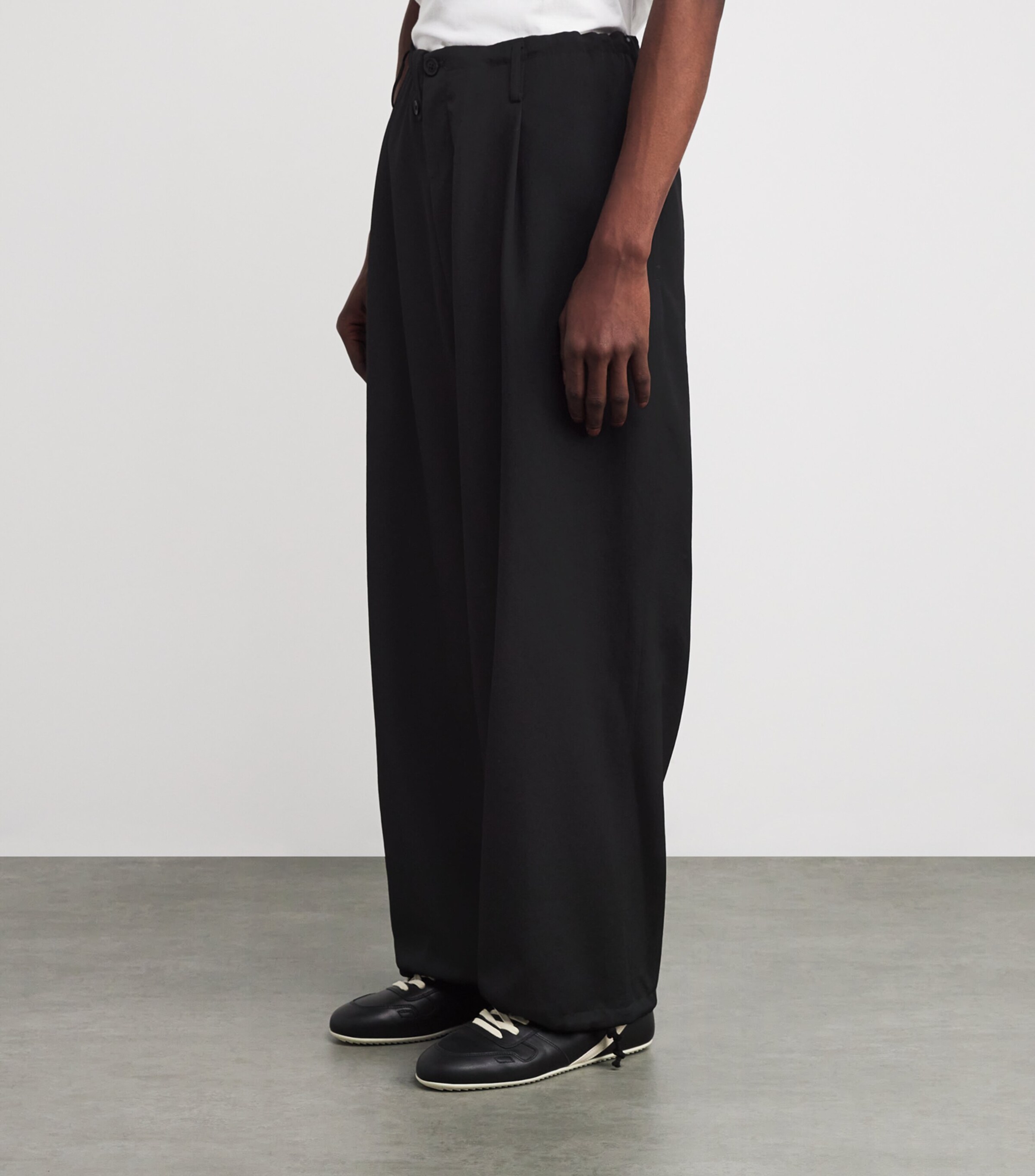 Yohji Yamamoto Mens Wool Garbadine Wallet Trousers Black Image 3