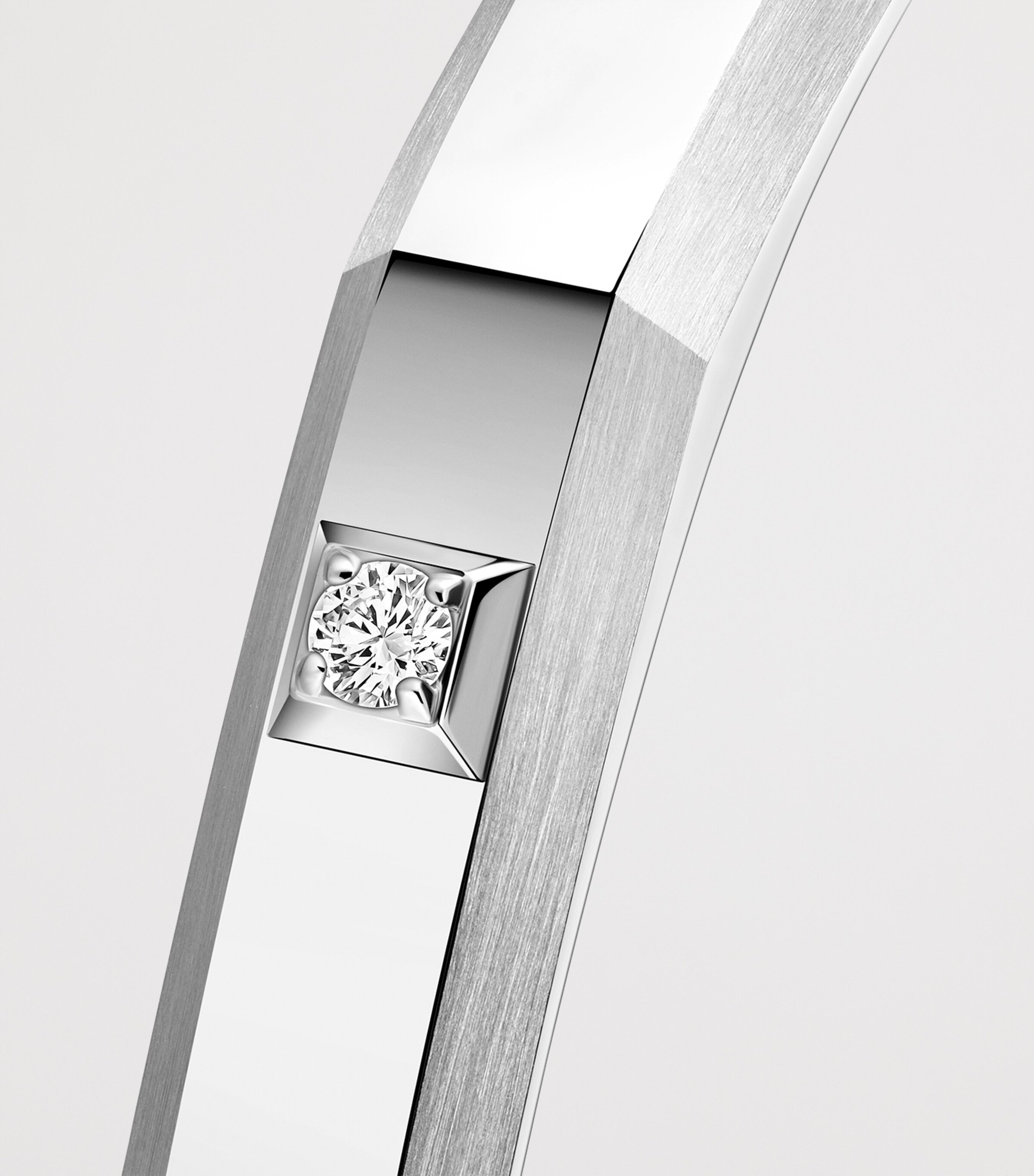 Messika Moderniste Medium White Gold and Diamond Bangle White Gold Image 3