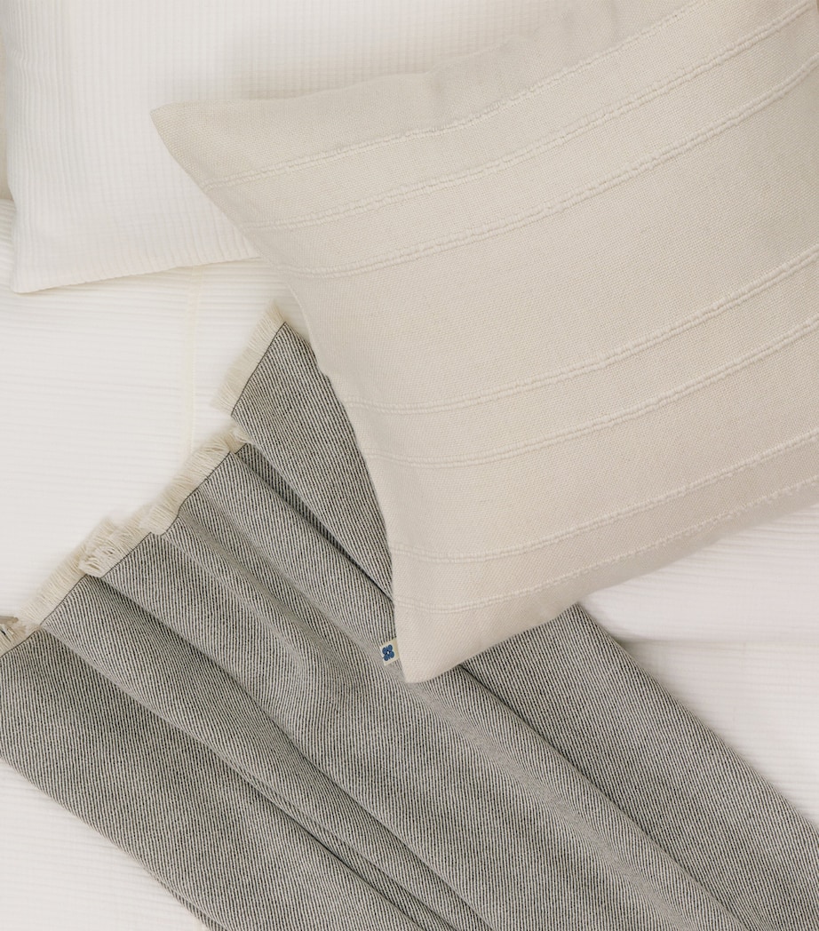 Wool Alpaca Ribbed Cushion Case (50cm x 50cm) IVORY Image 3