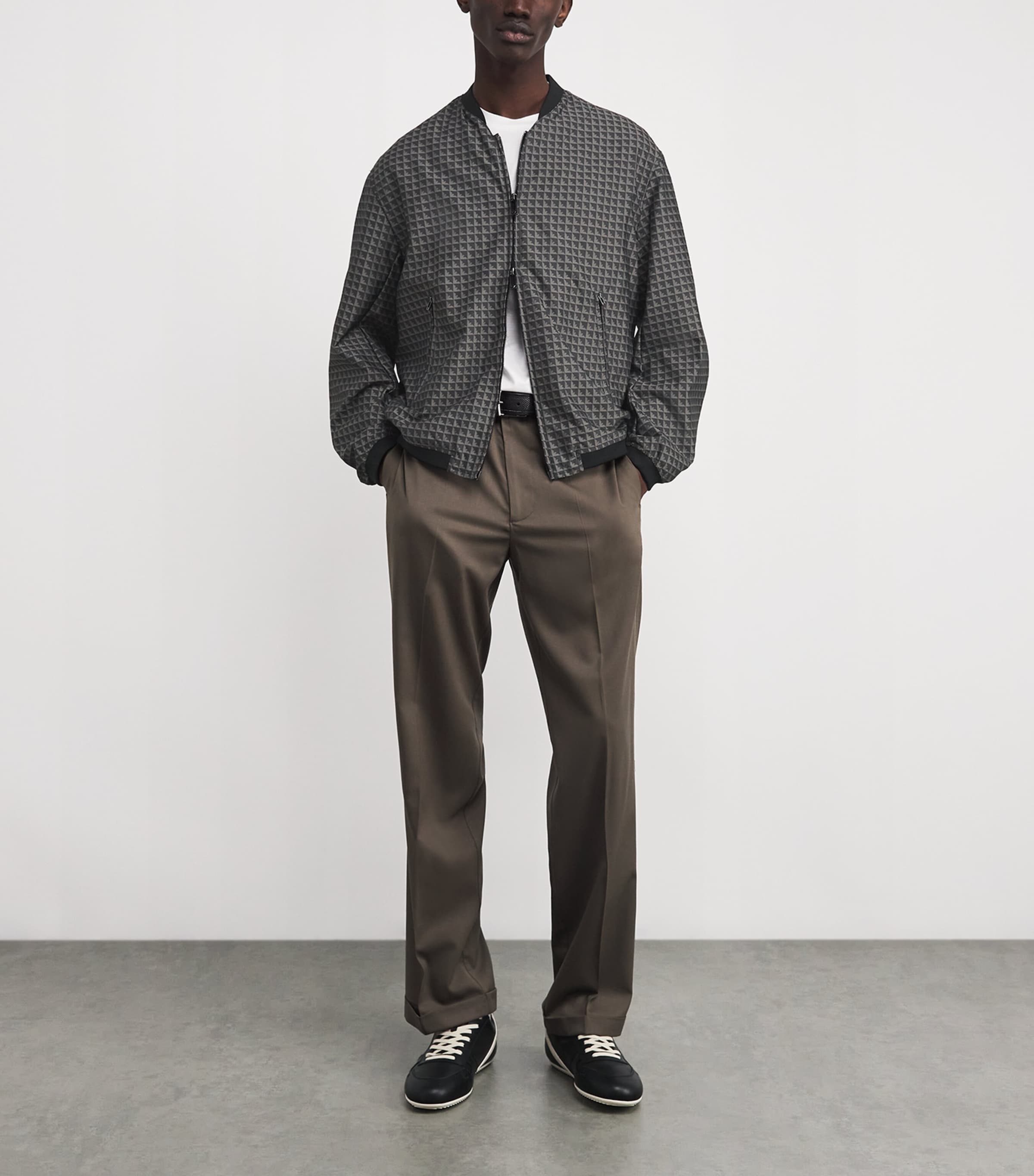 Jacquard Eagle Bomber Jacket FC227 Image 2