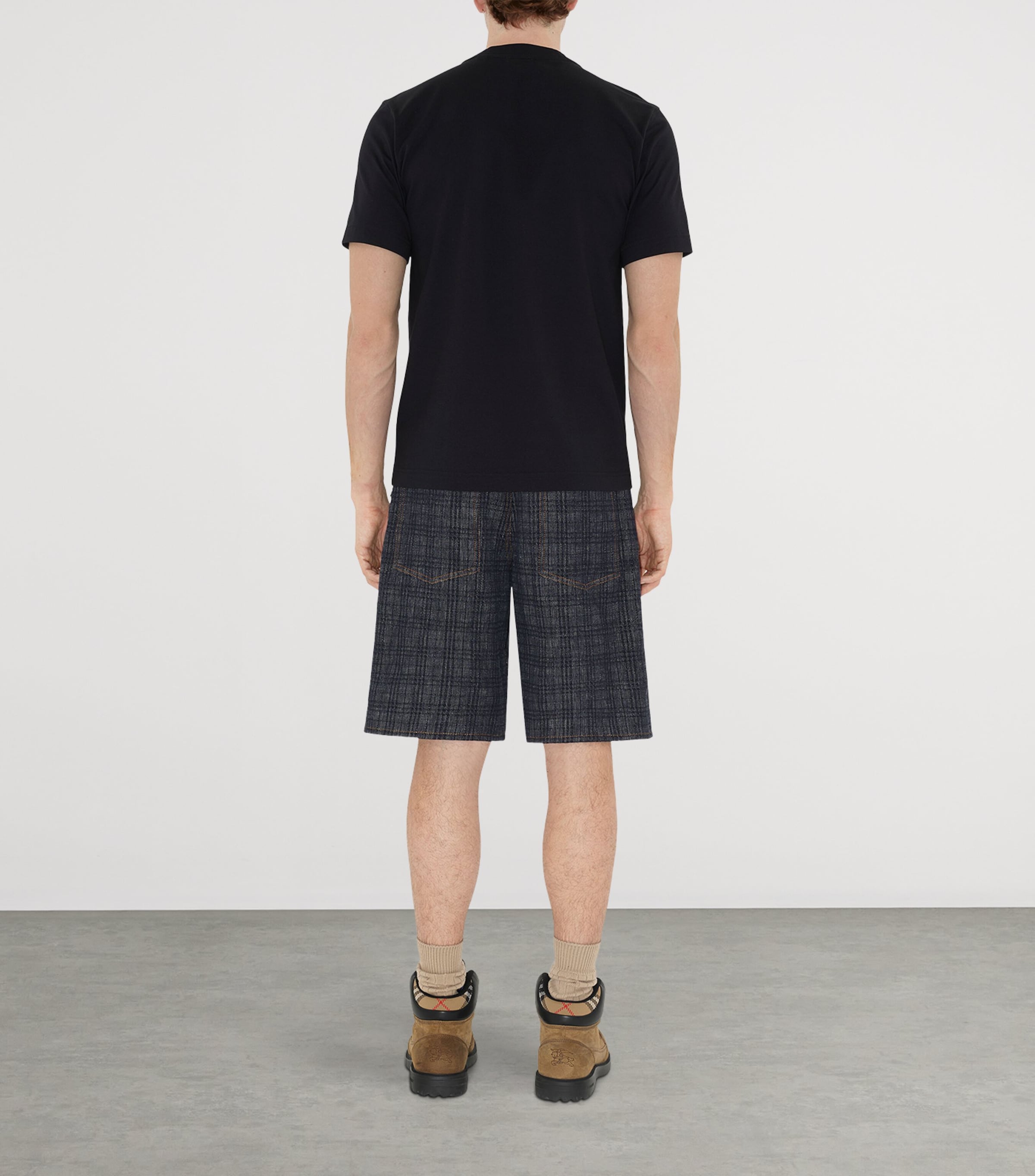 Cotton Knight Stamp T-Shirt BLACK Image 4