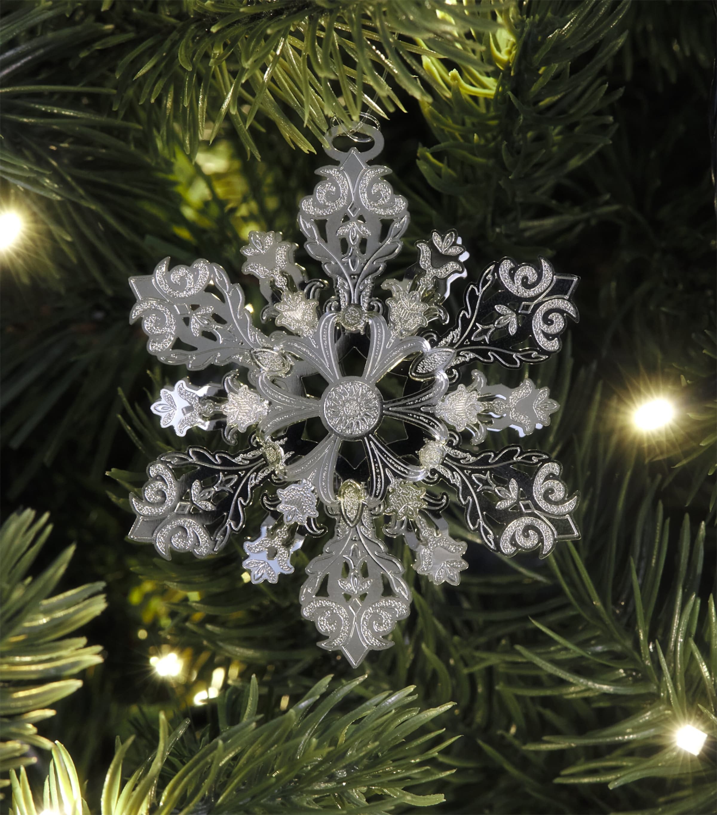 The London Christmas Company Gold-Plated Snowflake Tree Decoration Silver Image 3