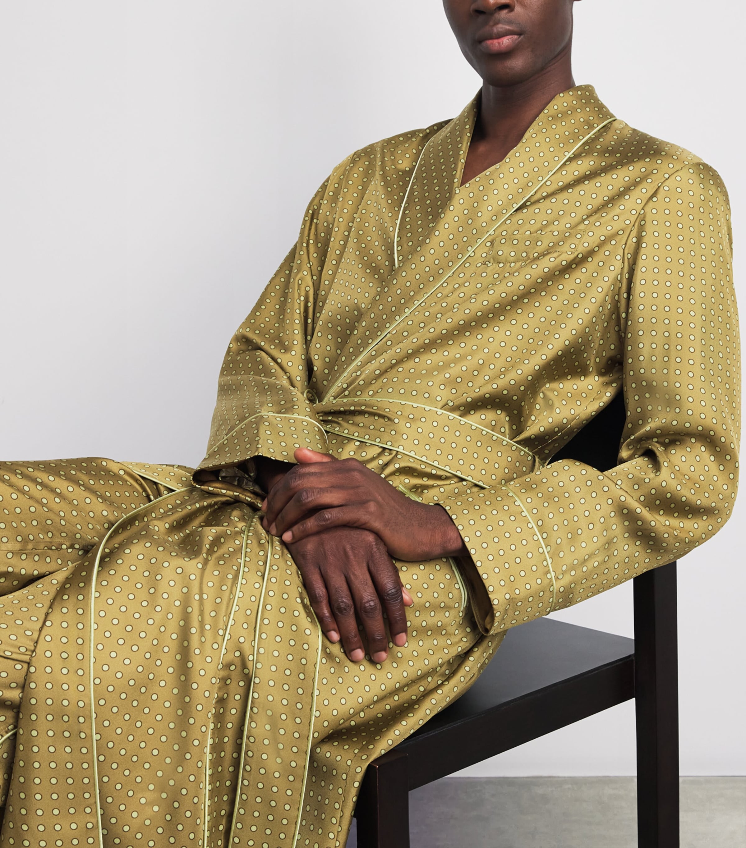 Olivia von Halle Mens Silk Twill Polka Dot Mescal Robe Lucien Image 5