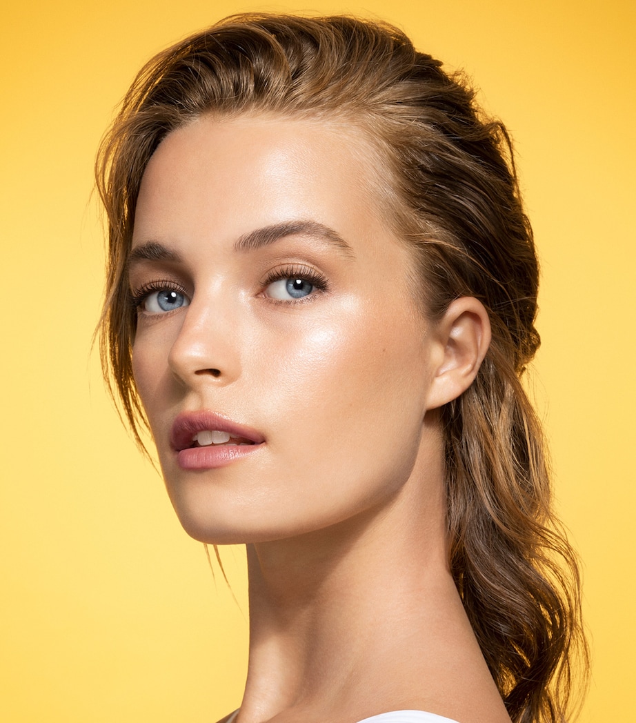 Sheer Glow Bronze Face Tint (30ml) NO COLOUR Image 3