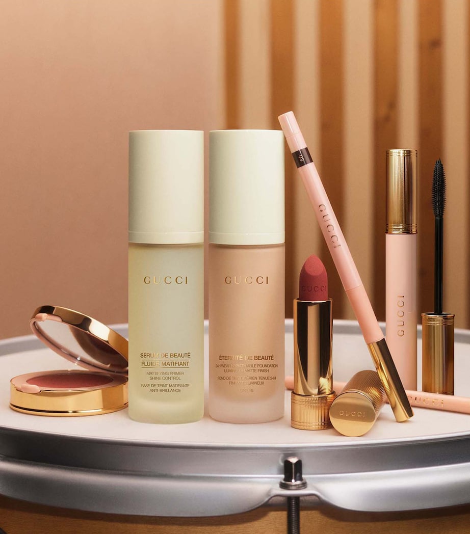 Eternité De Beauté Matte Foundation SPF 15 (30ml) 260W Image 4