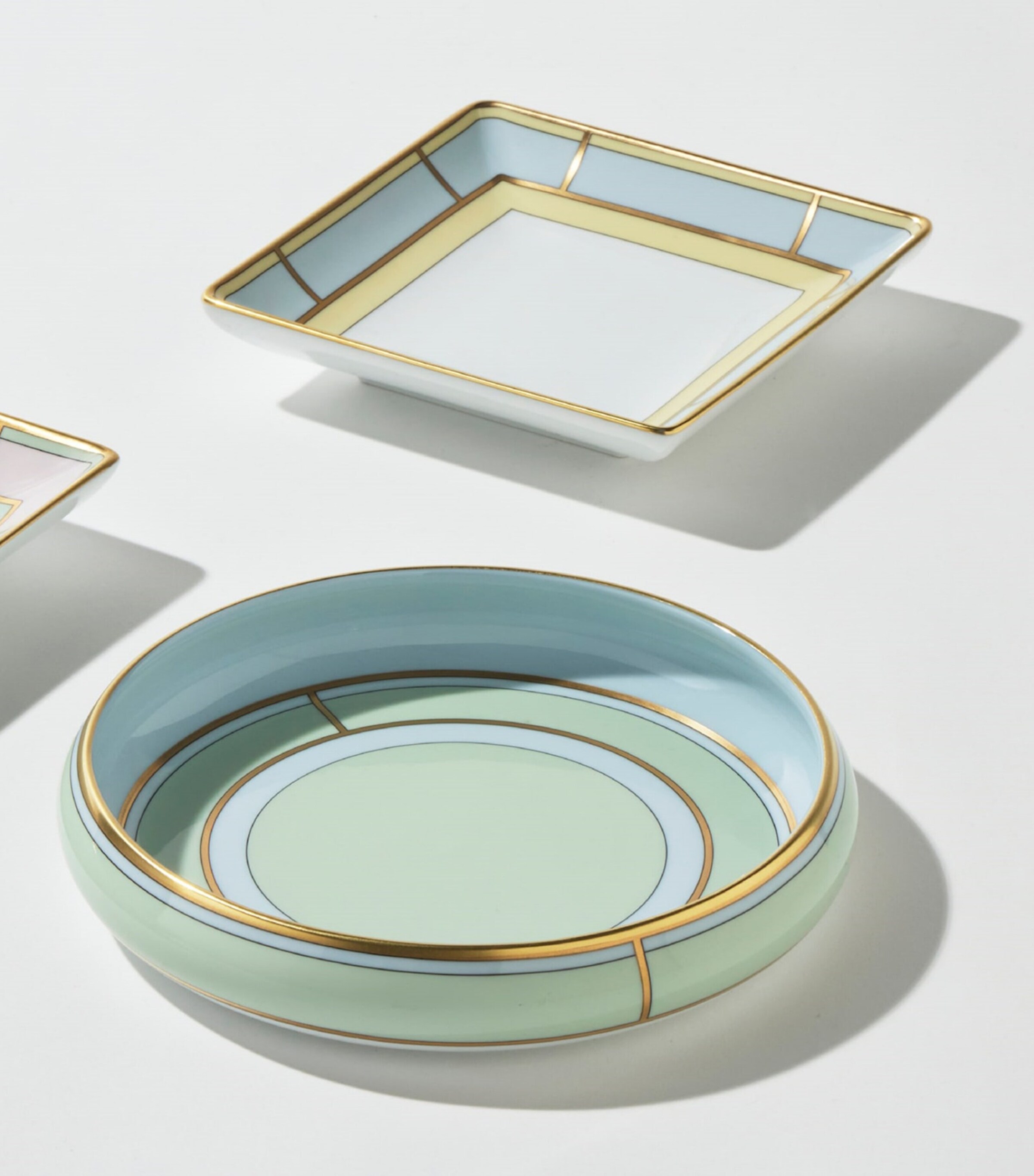 Porcelain Colonna Diva Verde Round Tray (17cm) G00134900 Image 2