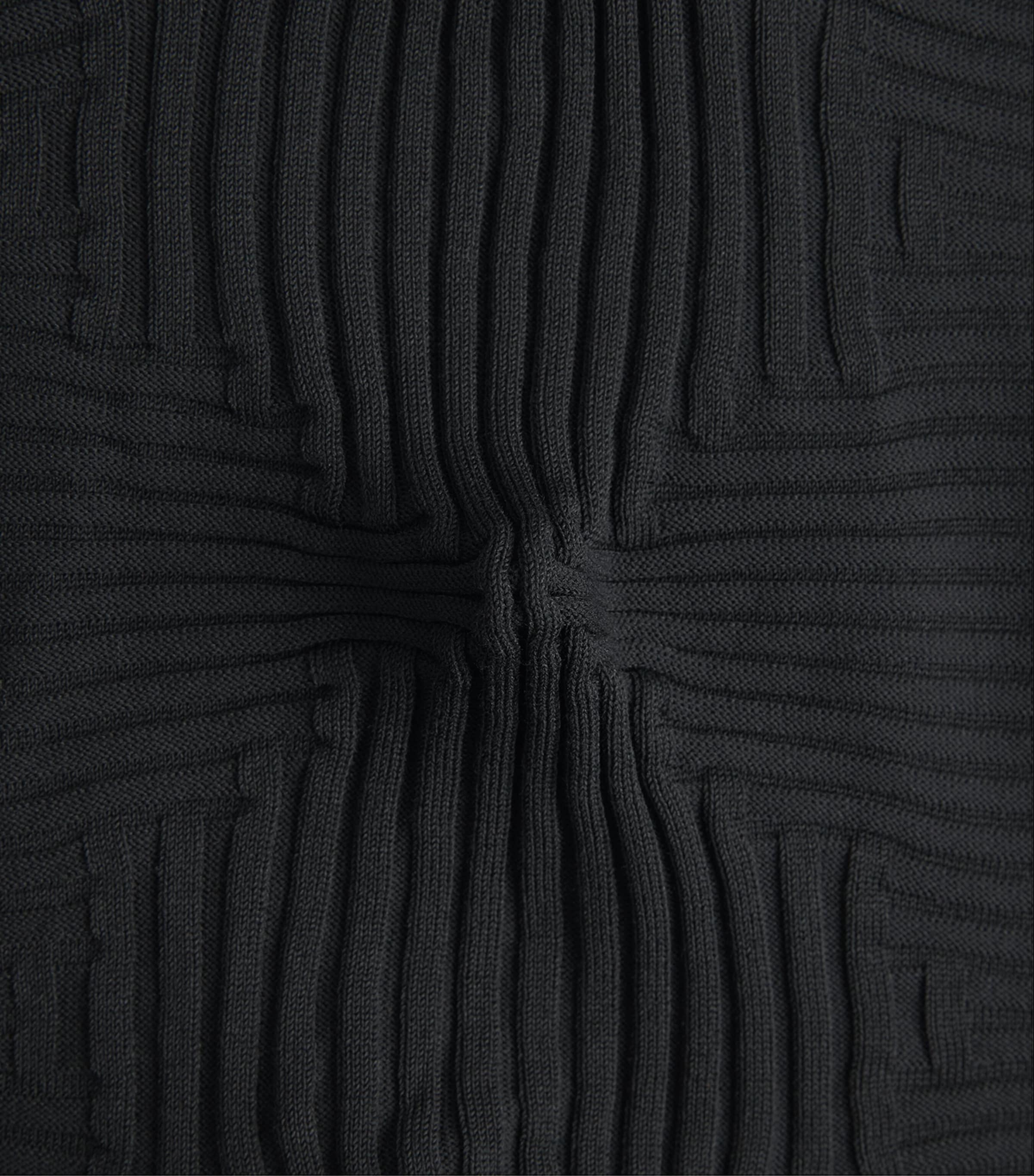 Issey Miyake Womens Knitted Linkage Midi Dress Black Image 6