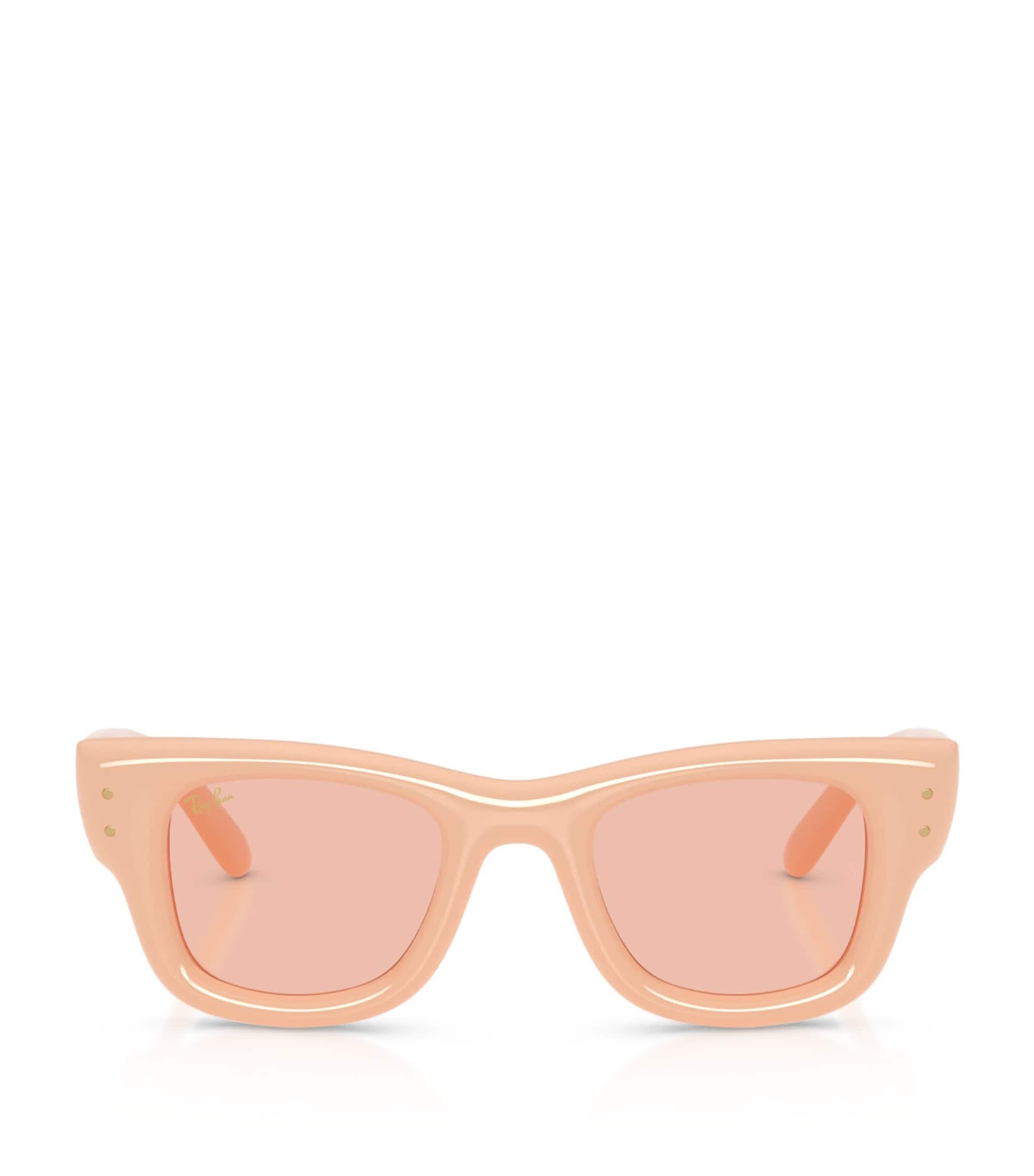 Ray-Ban Wayfarer Puffer Sunglasses Beige Image 1