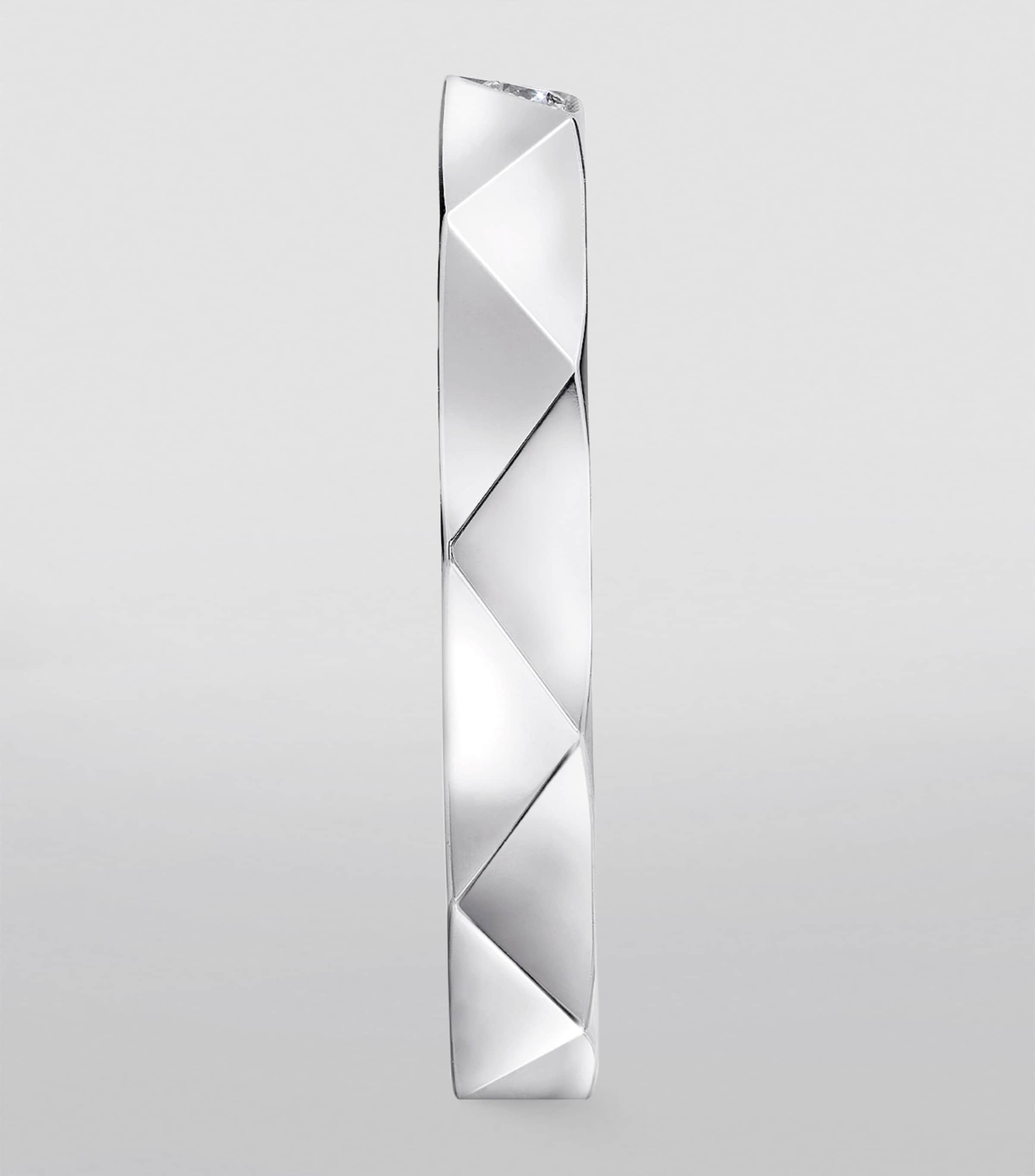 White Gold and Diamond Laurence Graff Signature Ring WHITE GOLD Image 3