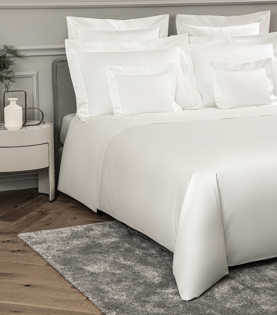 Frette Ultimate Super King Duvet Cover (260cm x 240cm) Milk Image 4