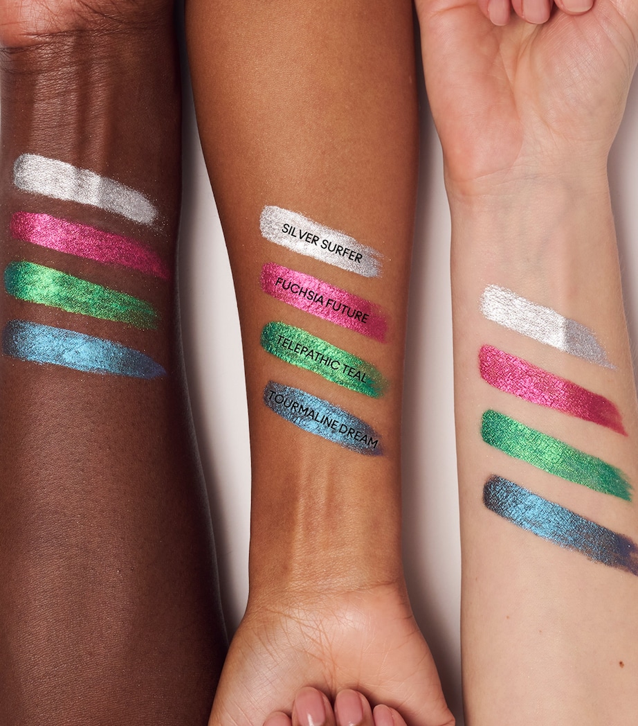 Dazzleshadow Liquid Eyeshadow SILVER SURFER Image 2