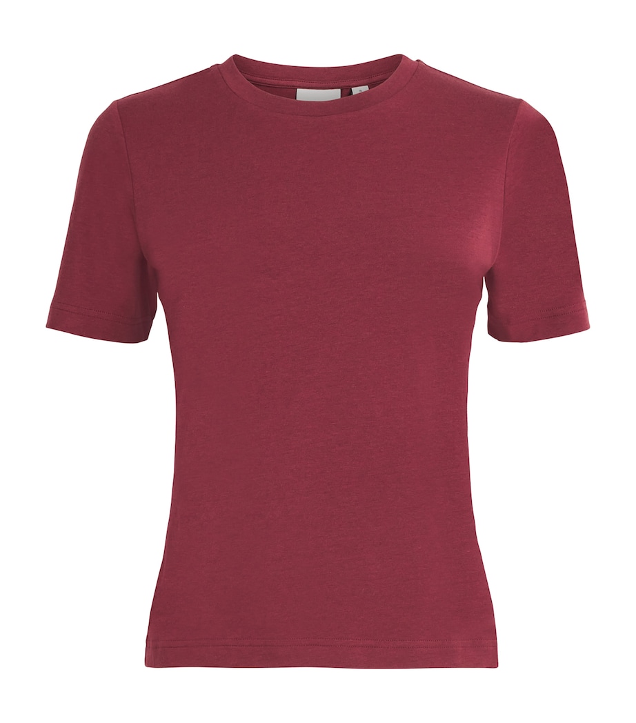 Regina T-Shirt NEW MAROON Image 1