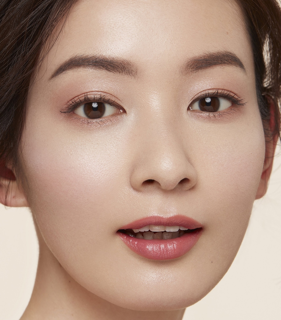 The Luminizing Face Enhancer 21 DAYBREAK SHIMMER Image 5