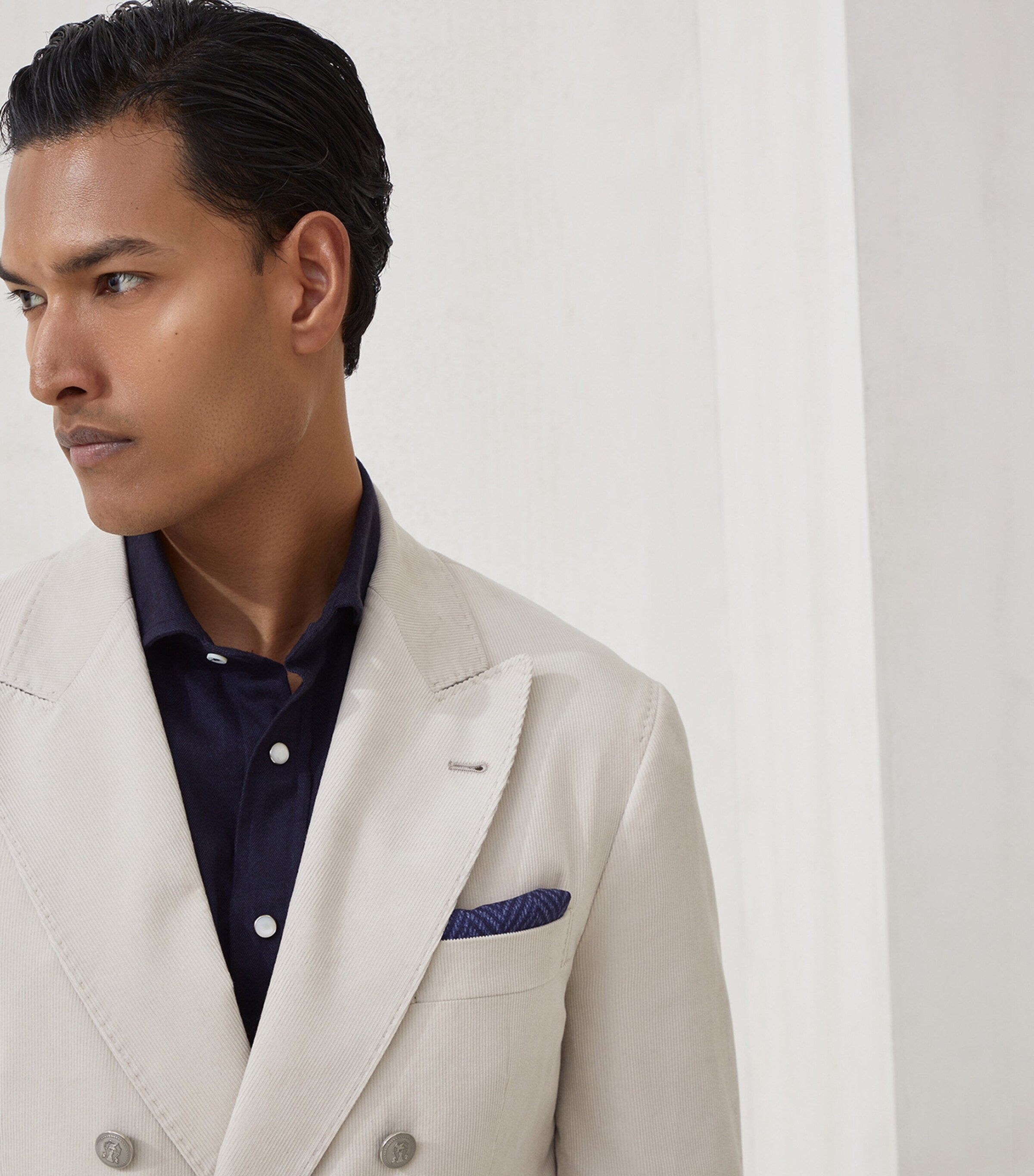 Silk Chevron Pocket Square C2425 Image 2