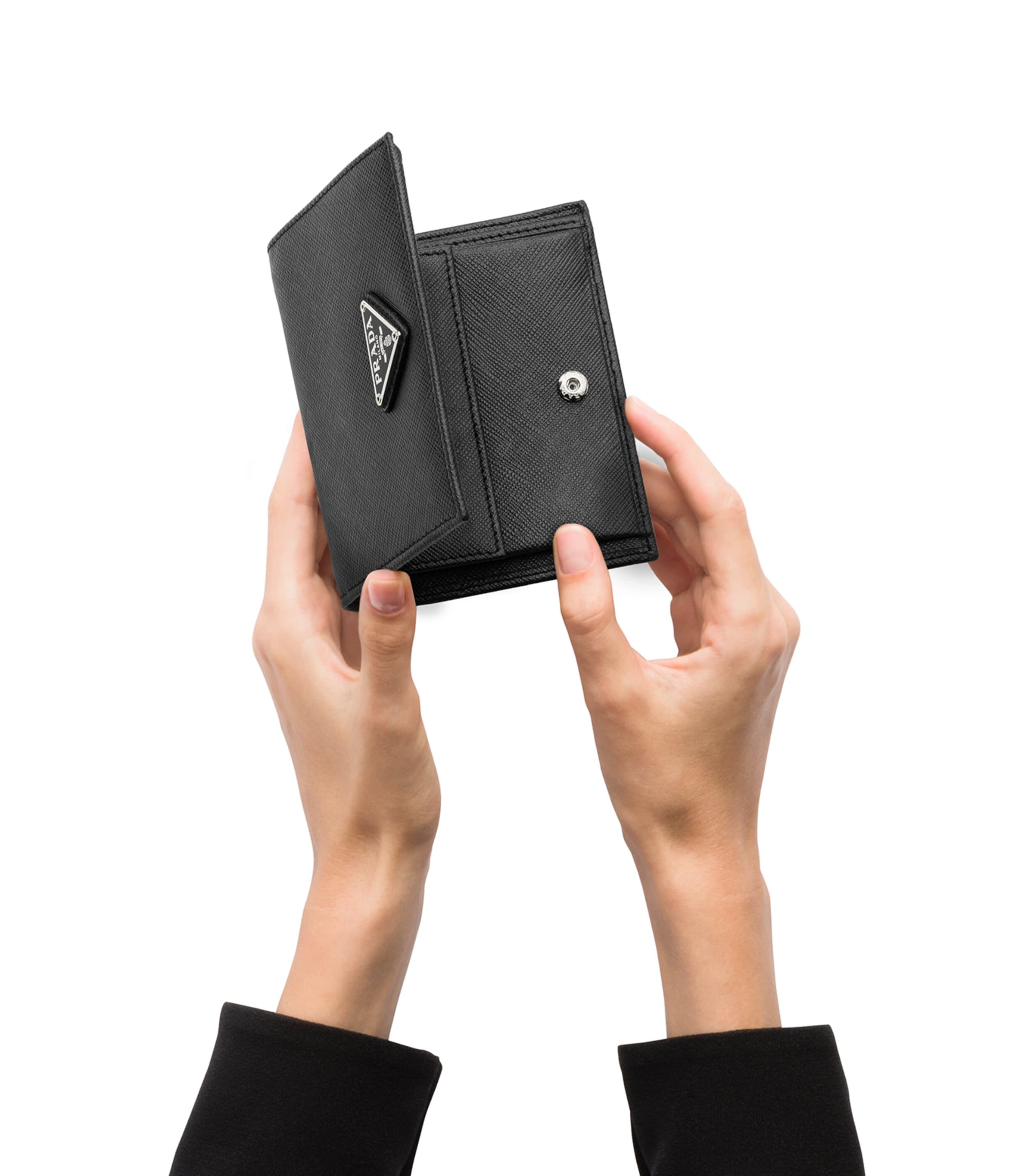 Small Saffiano Leather Bifold Wallet F0632 Image 2