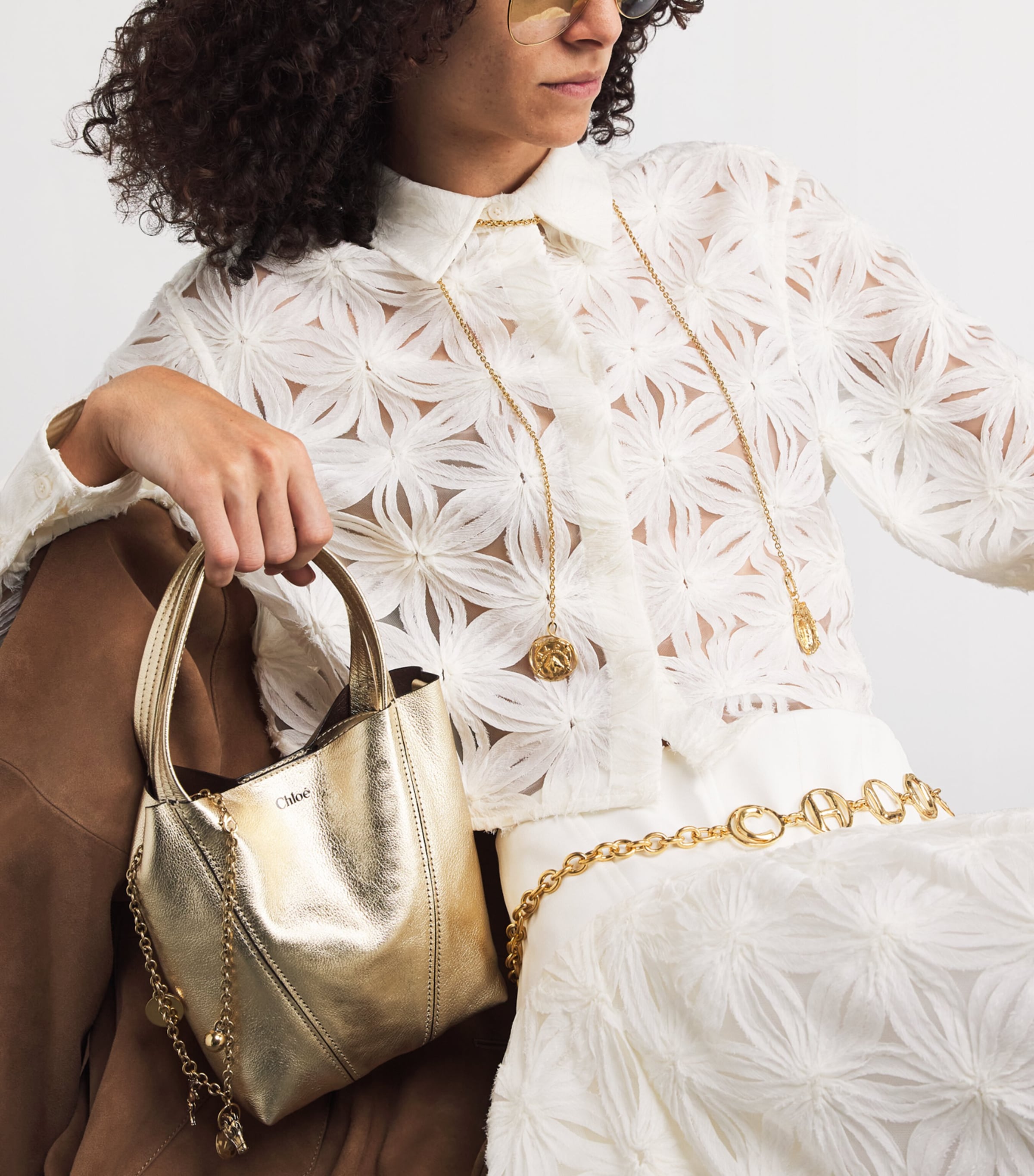 Small Leather Spin Tote Bag LIGHT GOLD Image 5