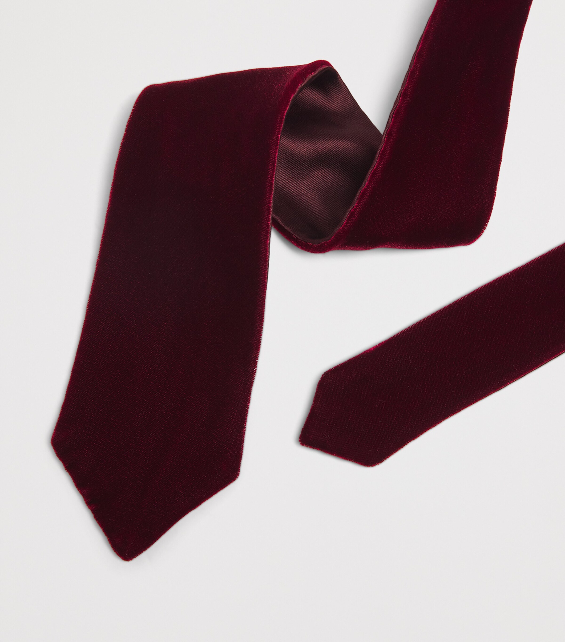 Velvet Tie 176 Image 3